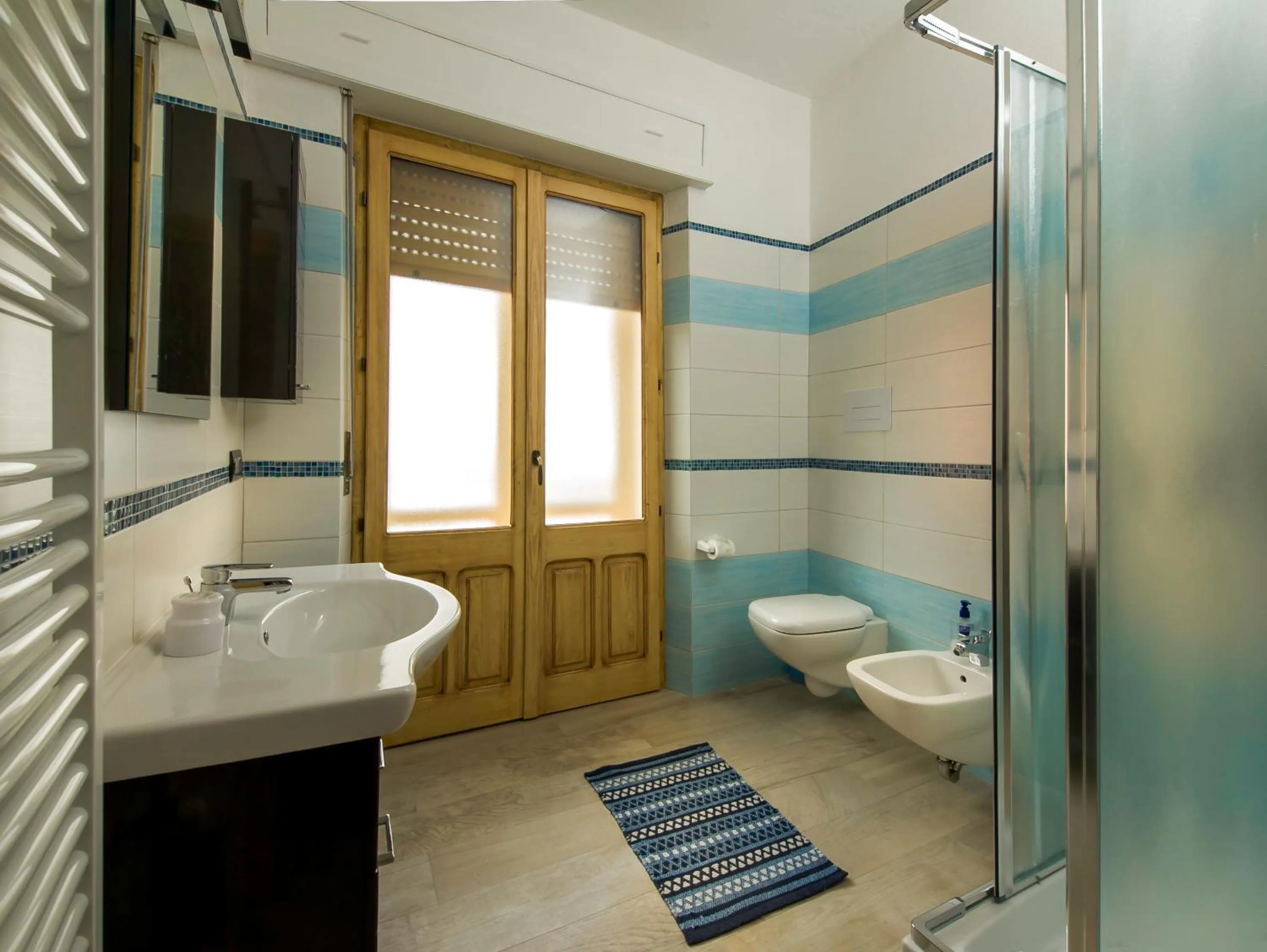 Shower in B&B Aria Ona