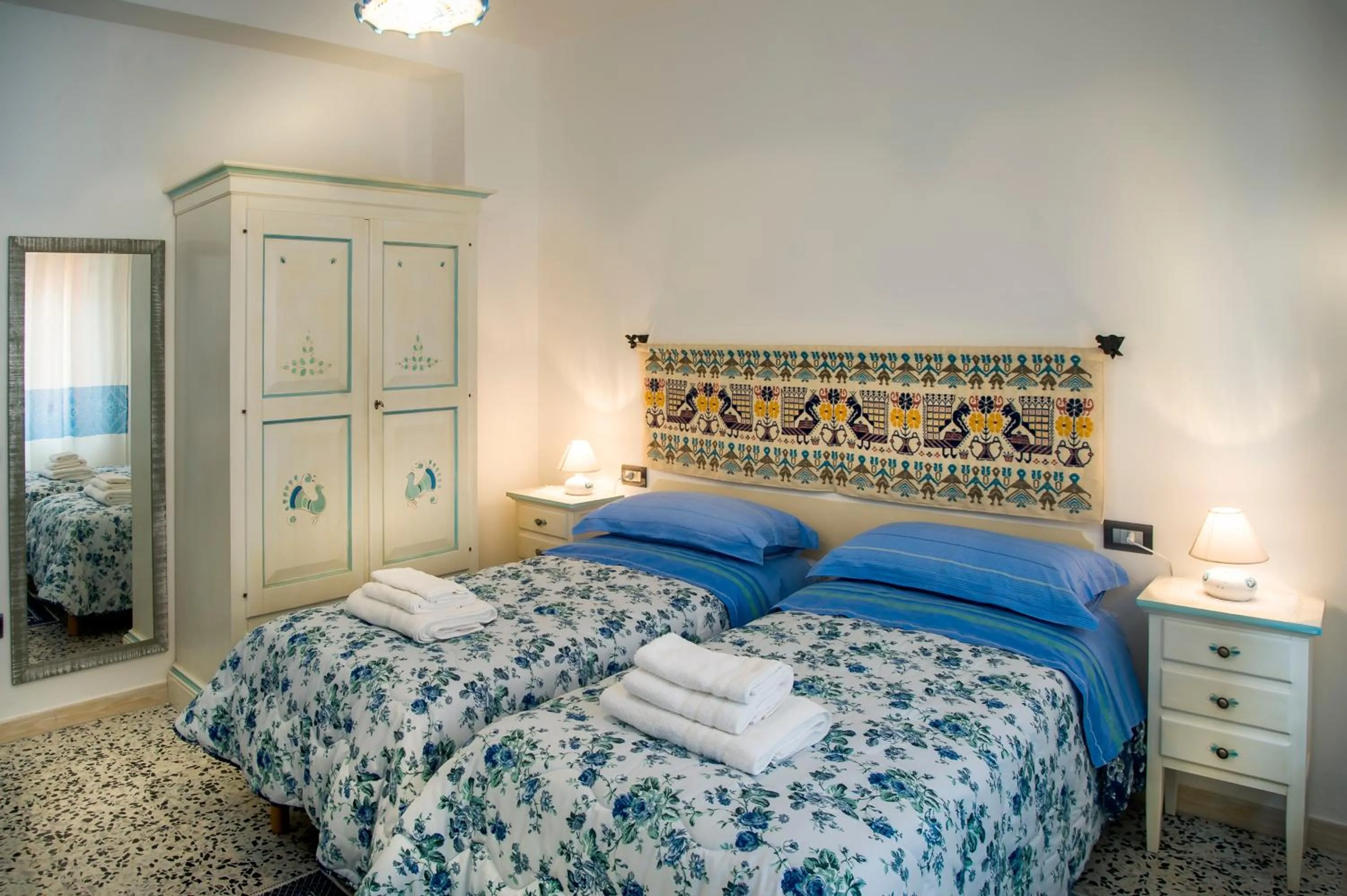 Photo of the whole room, Bed in B&B Aria Ona