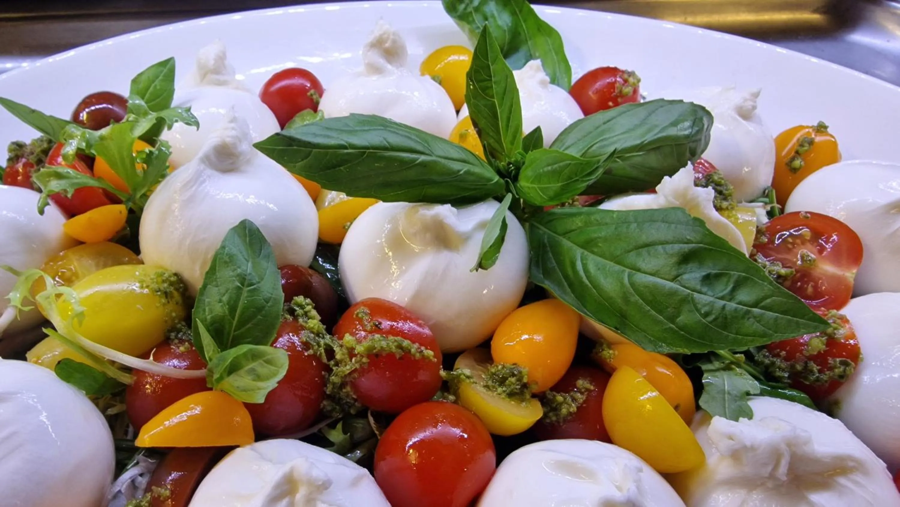 Restaurant/places to eat in Hôtel Saint Jacques