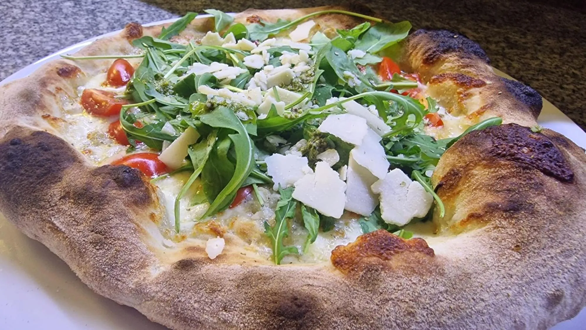 Restaurant/places to eat in Hôtel Saint Jacques