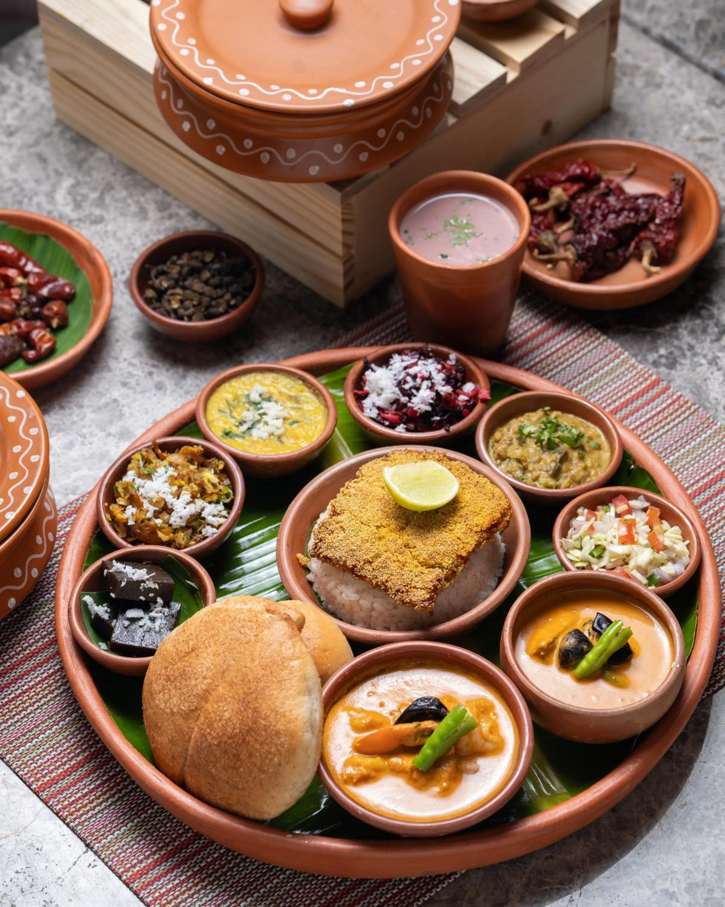 Restaurant/places to eat in W Goa