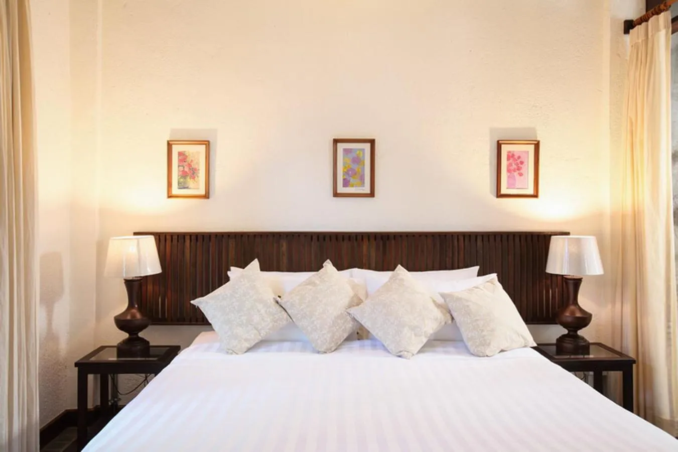 Bed in Ban Chang Tong