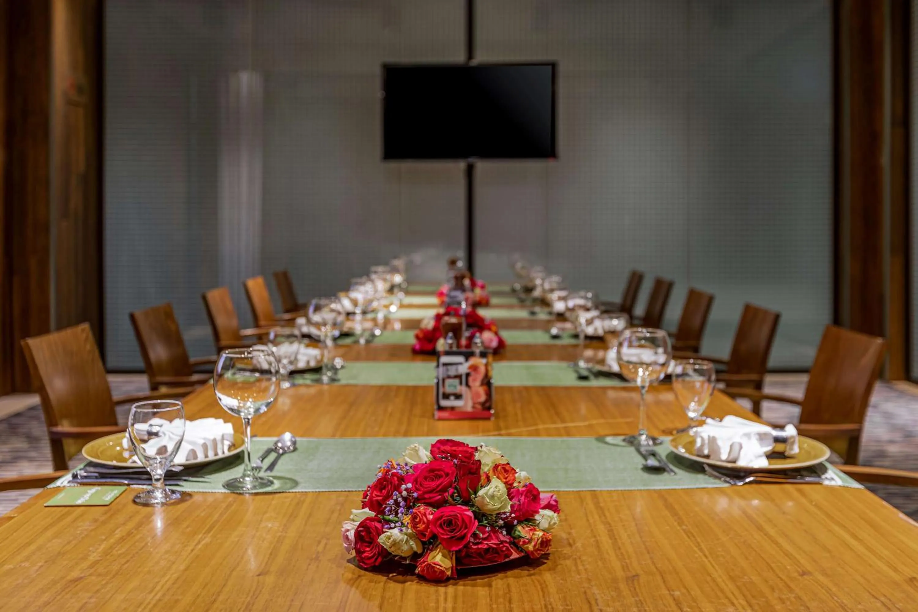 Restaurant/places to eat in Ramada Addis, Addis Ababa