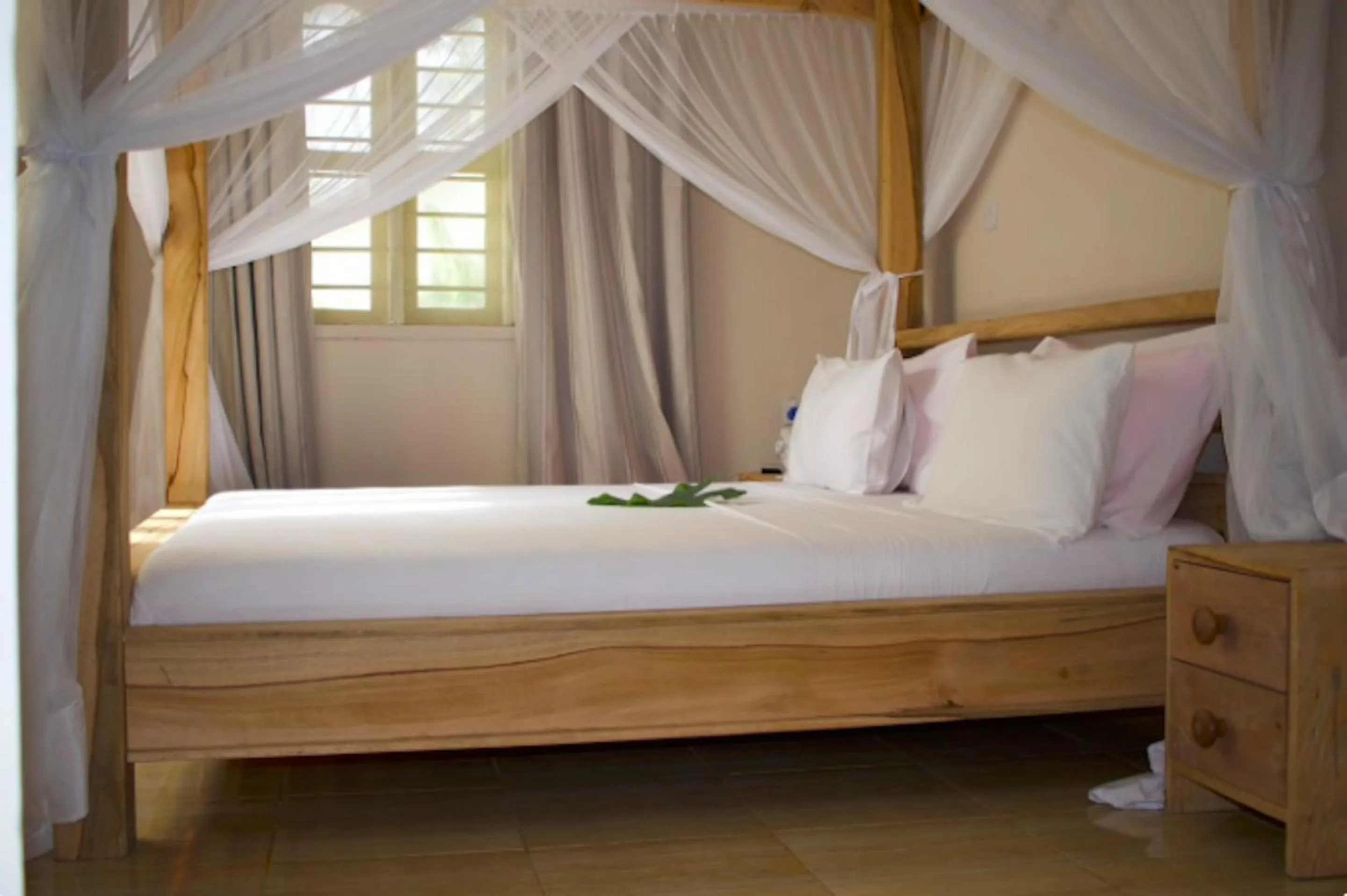 Shower, Bed in Paje Beach Apartments & Hotel