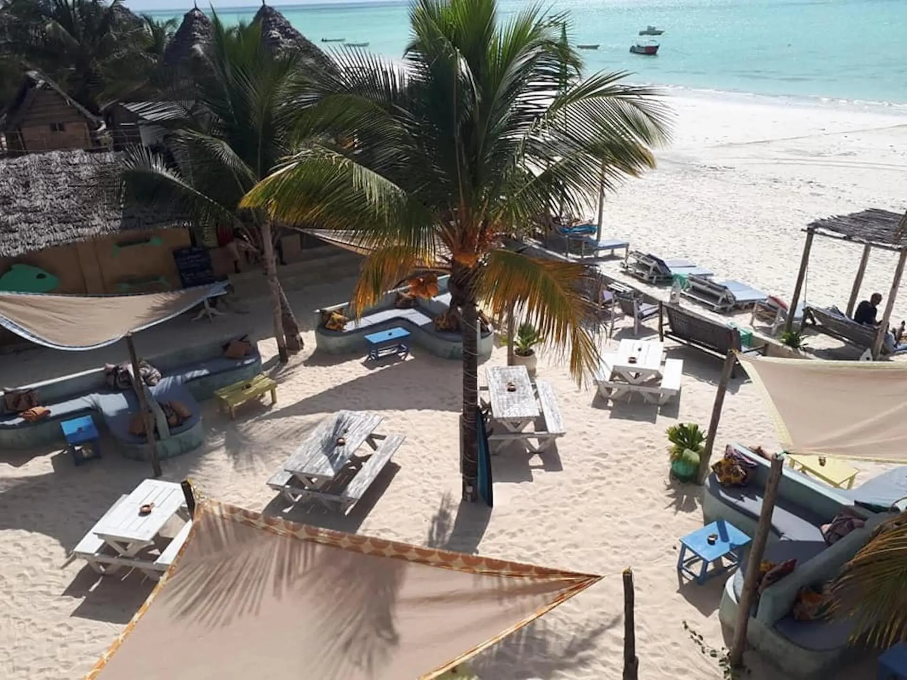 Restaurant/places to eat in Paje Beach Apartments & Hotel Restaurant/places to eat in Paje Beach Apartments & Hotel