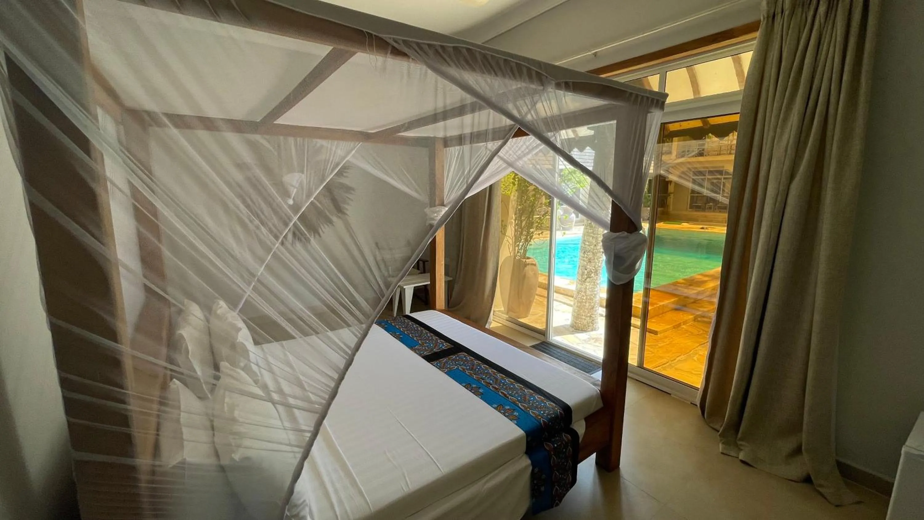 Bedroom, Bed in Paje Beach Apartments & Hotel