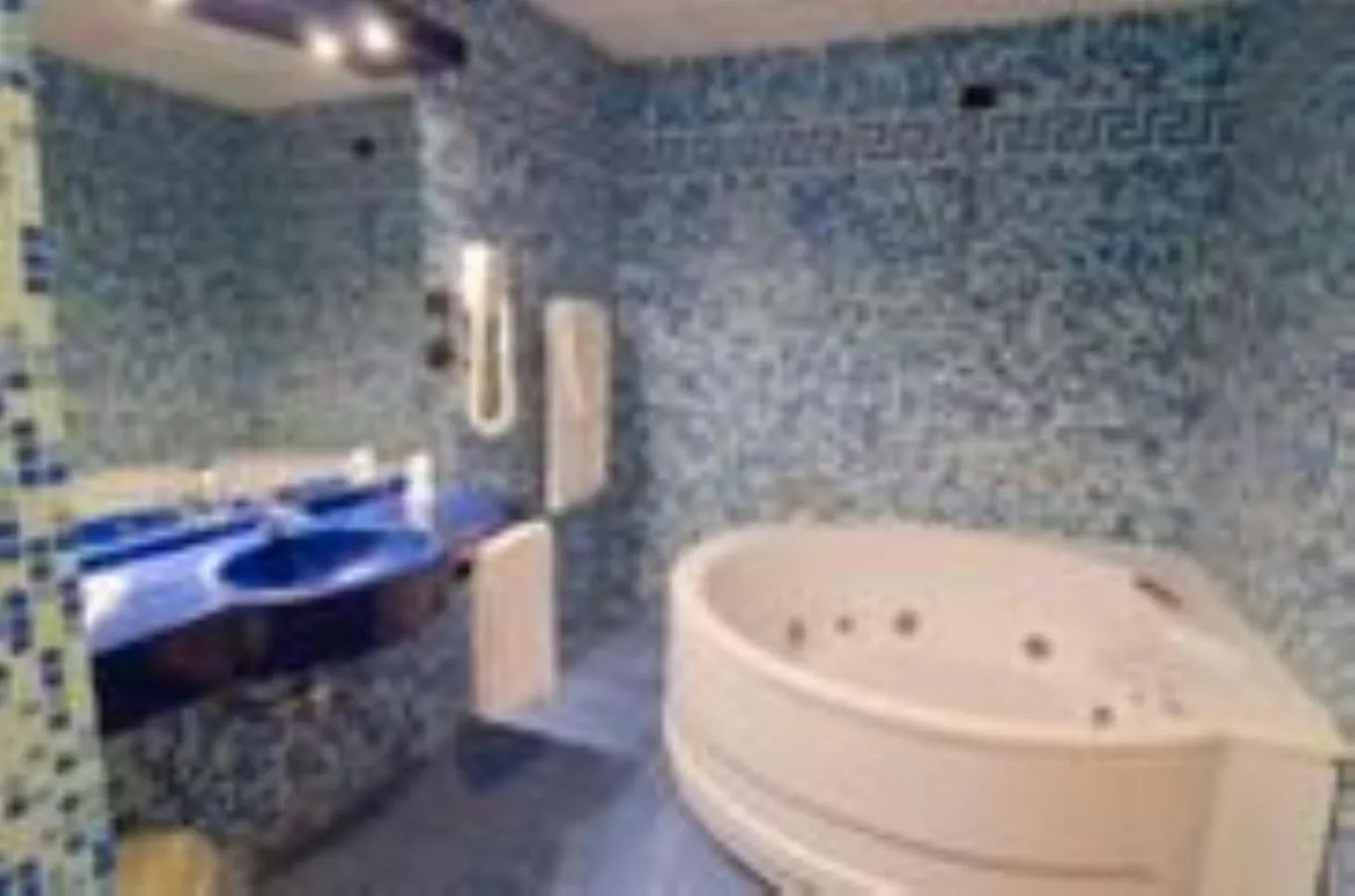 Bathroom in Blu Hotel - Sure Hotel Collection by Best Western