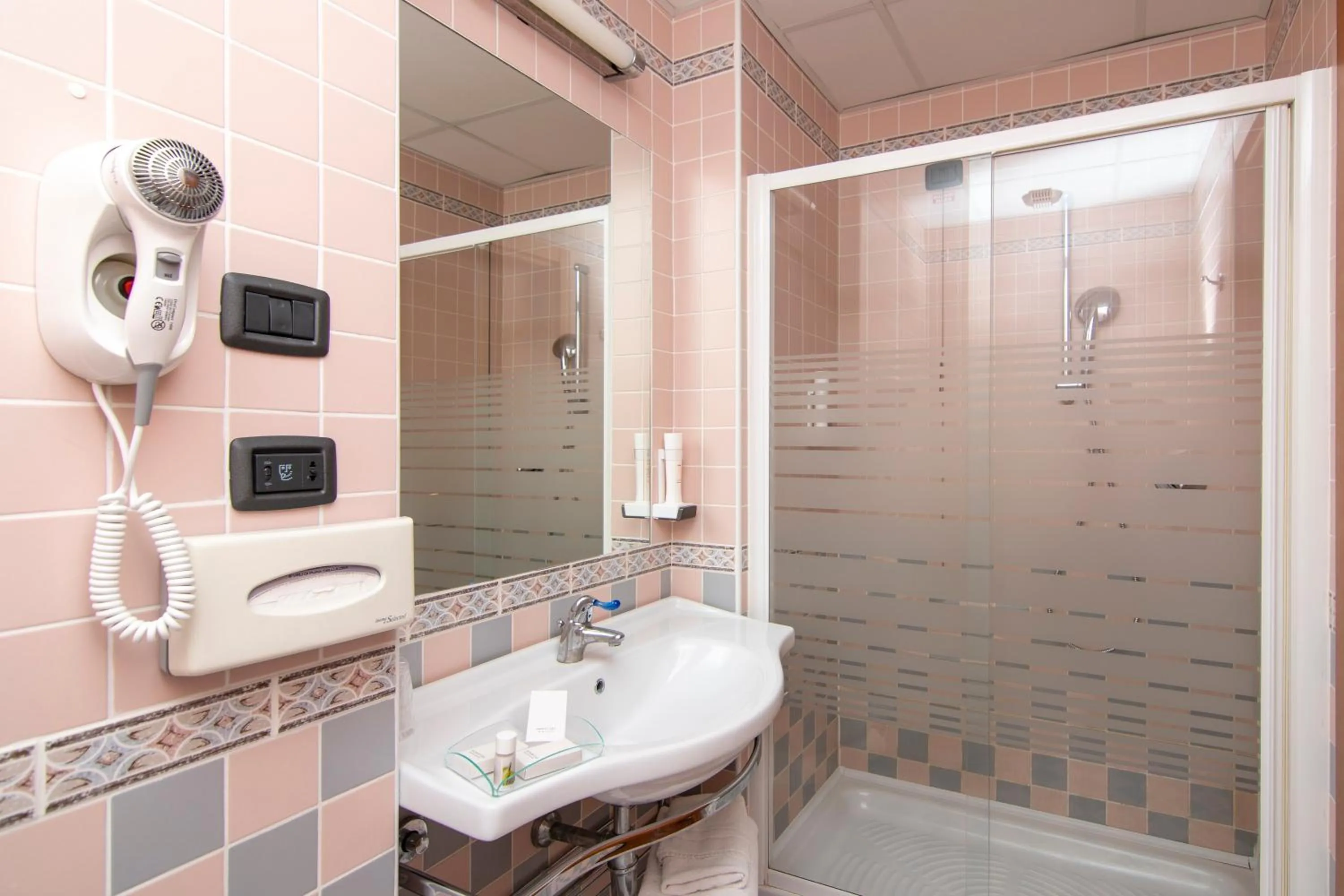 Bathroom in Blu Hotel - Sure Hotel Collection by Best Western