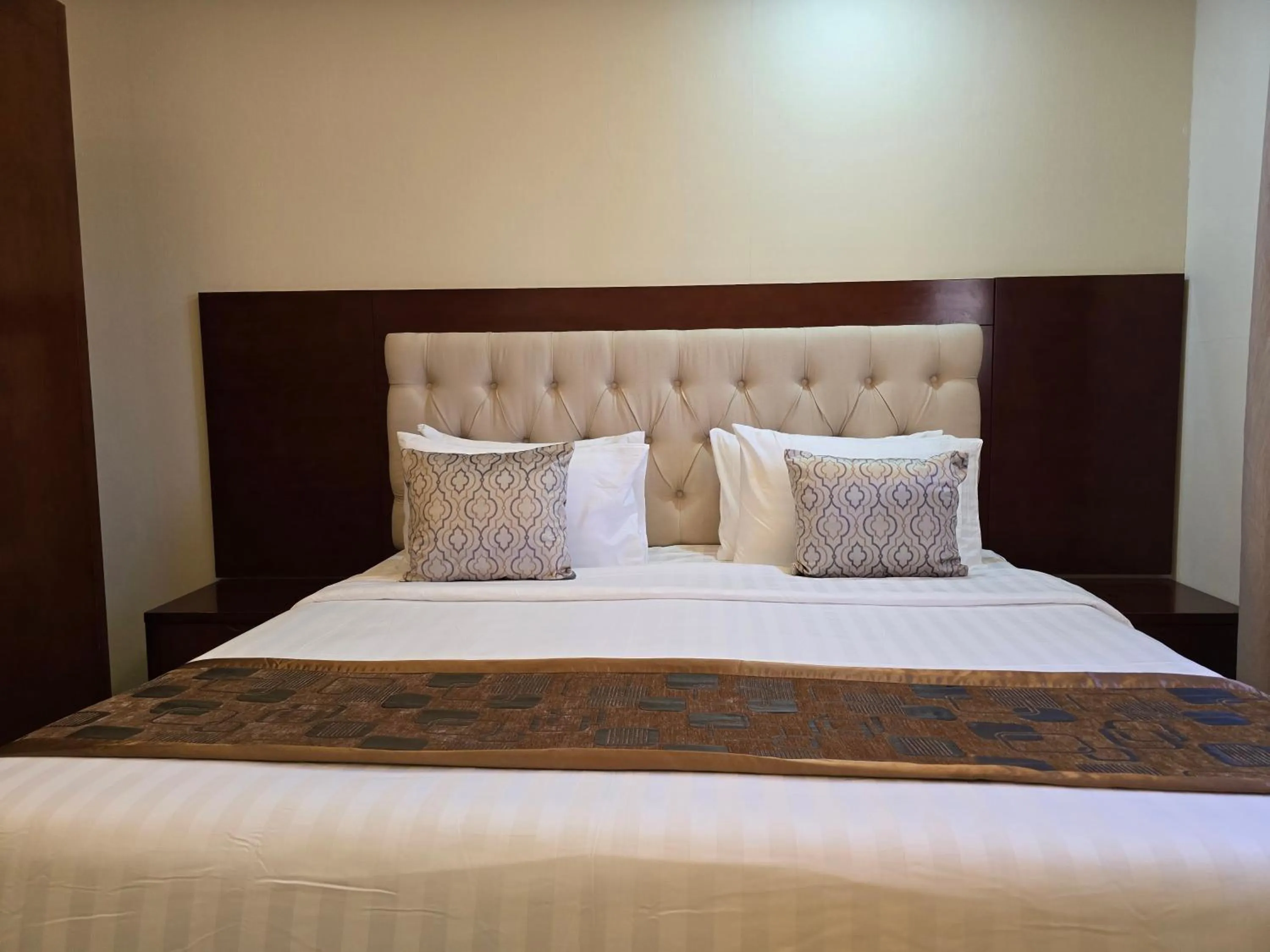 Bed in Dar Al Wedad Serviced Apartments