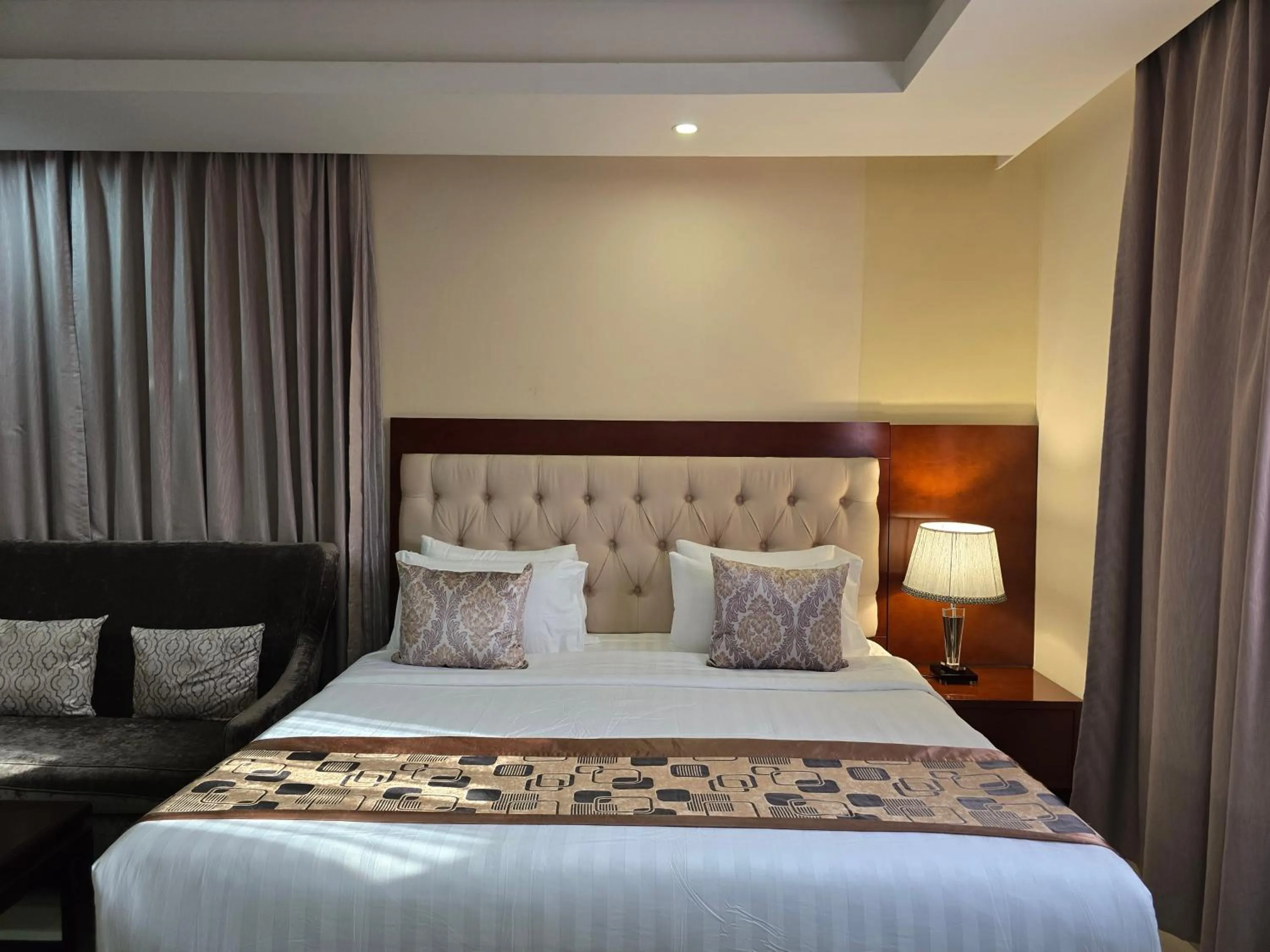 Bed in Dar Al Wedad Serviced Apartments