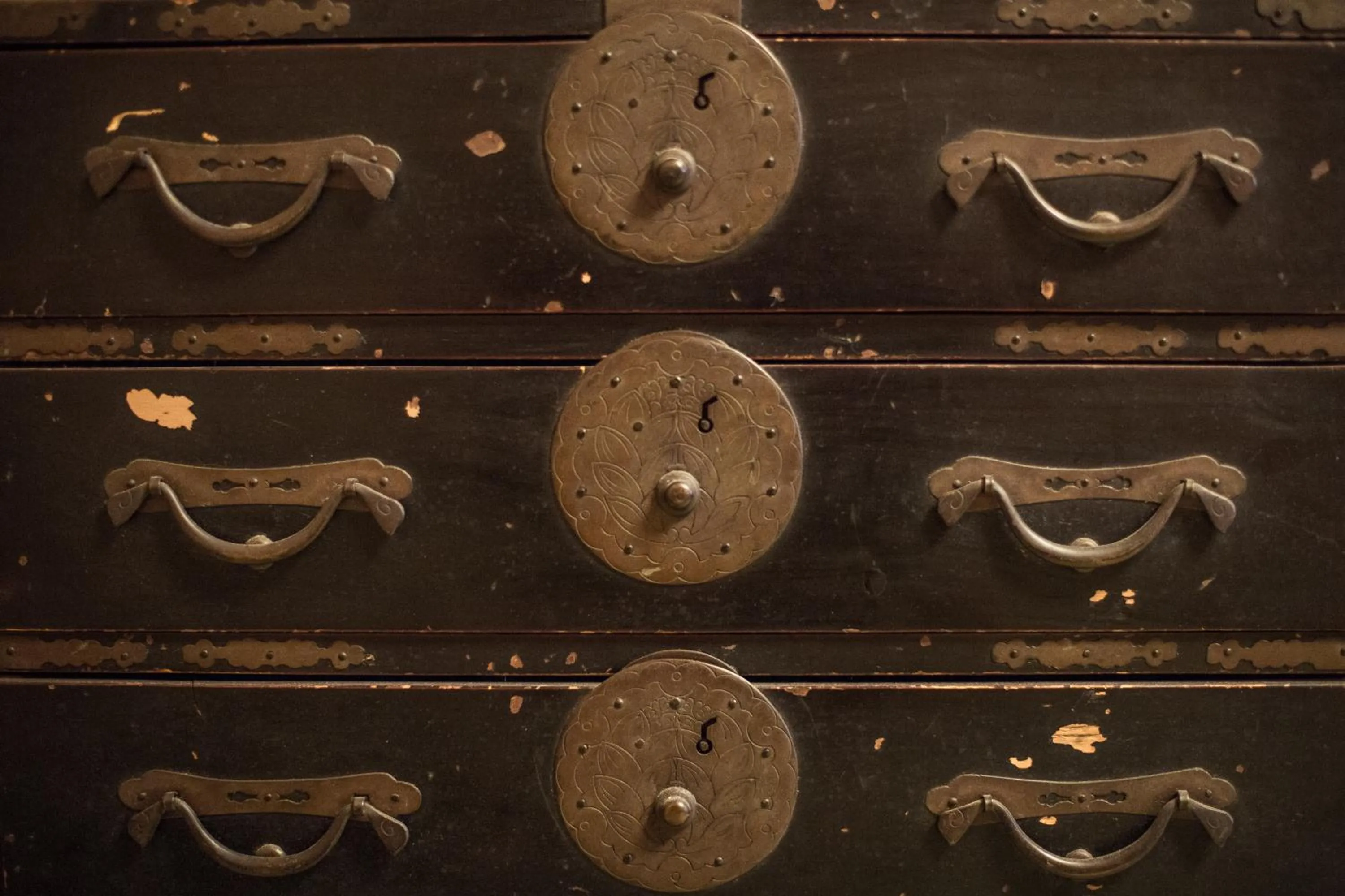 Decorative detail in Araiya Tokyo -Private Townhouse-