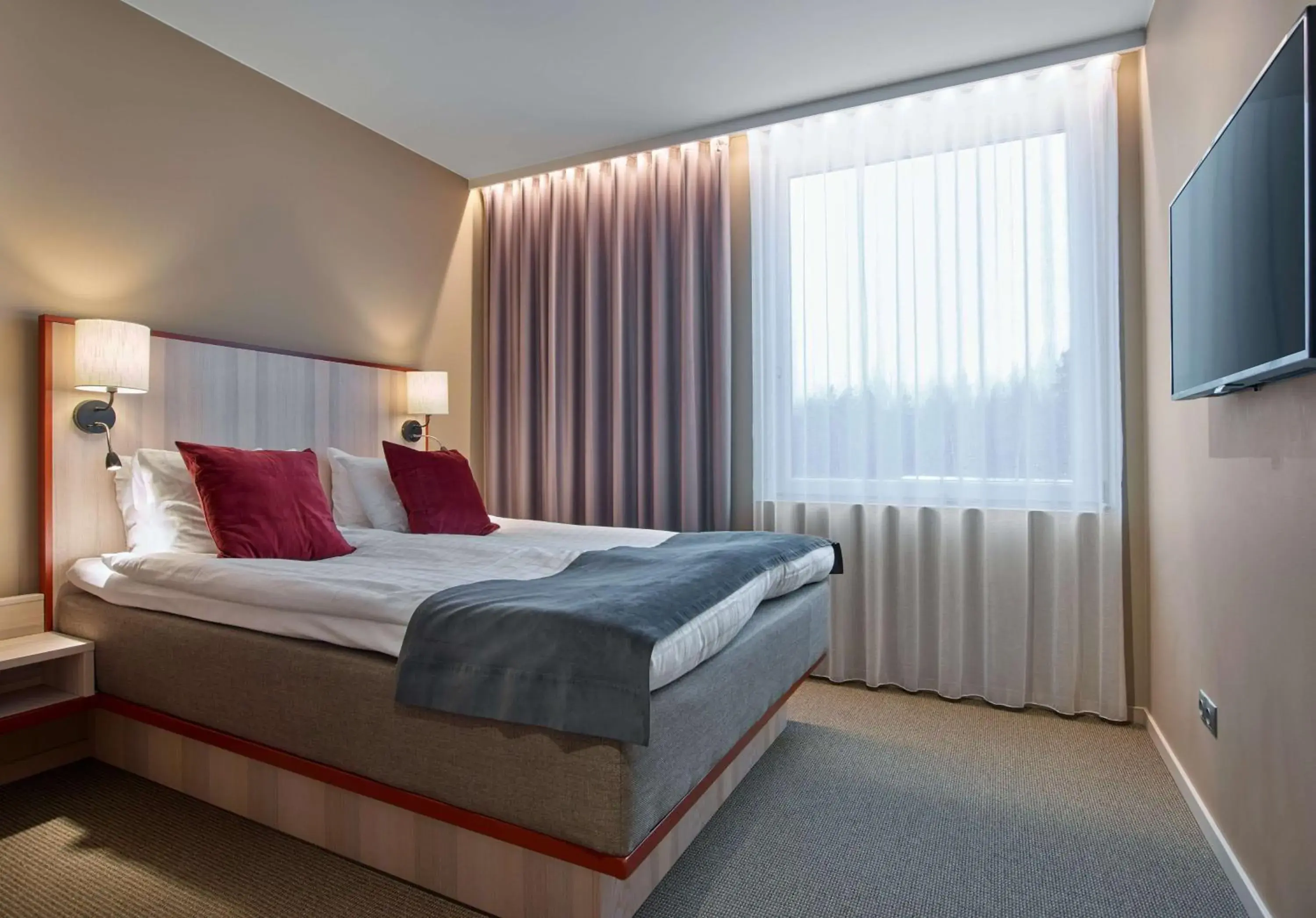 Photo of the whole room, Bed in Scandic Arlandastad Photo of the whole room, Bed in Scandic Arlandastad
