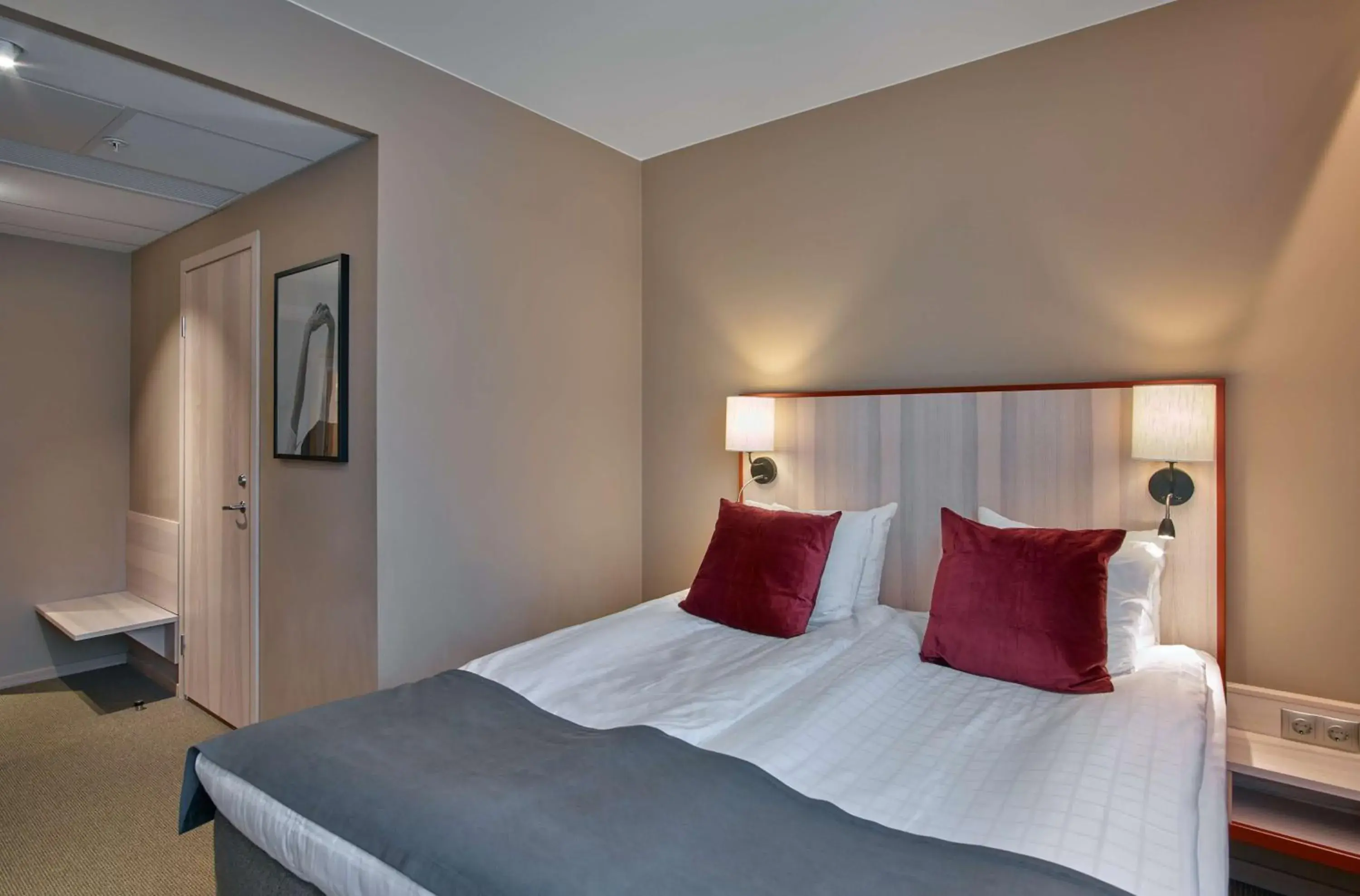 Photo of the whole room, Bed in Scandic Arlandastad Photo of the whole room, Bed in Scandic Arlandastad