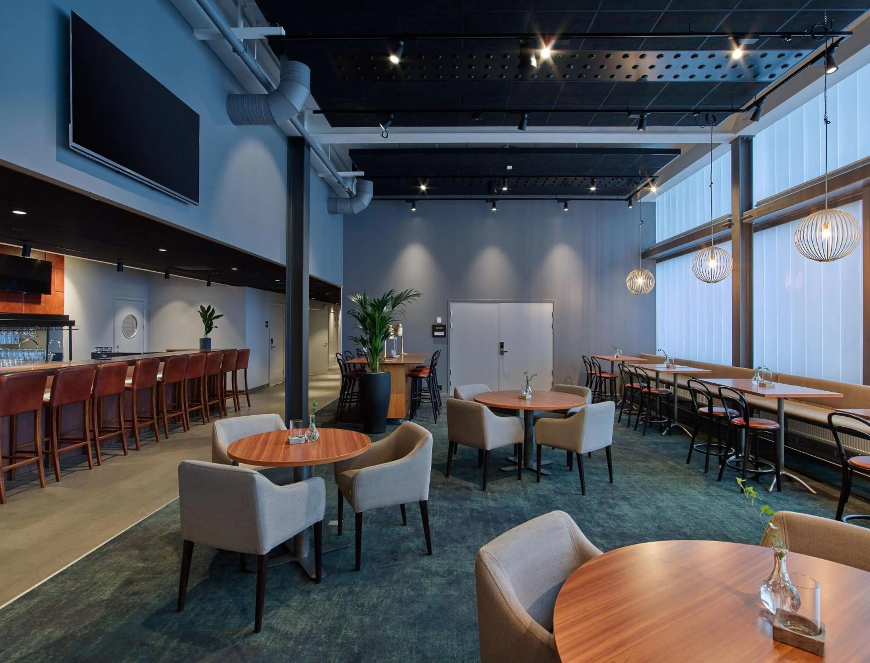 Lounge or bar in Scandic Arlandastad