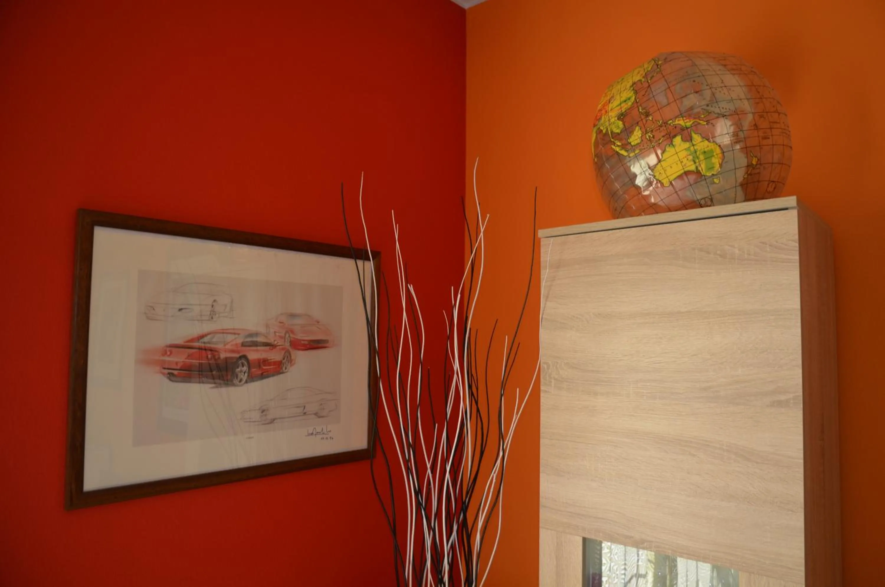 Communal lounge/ TV room in La Casetta