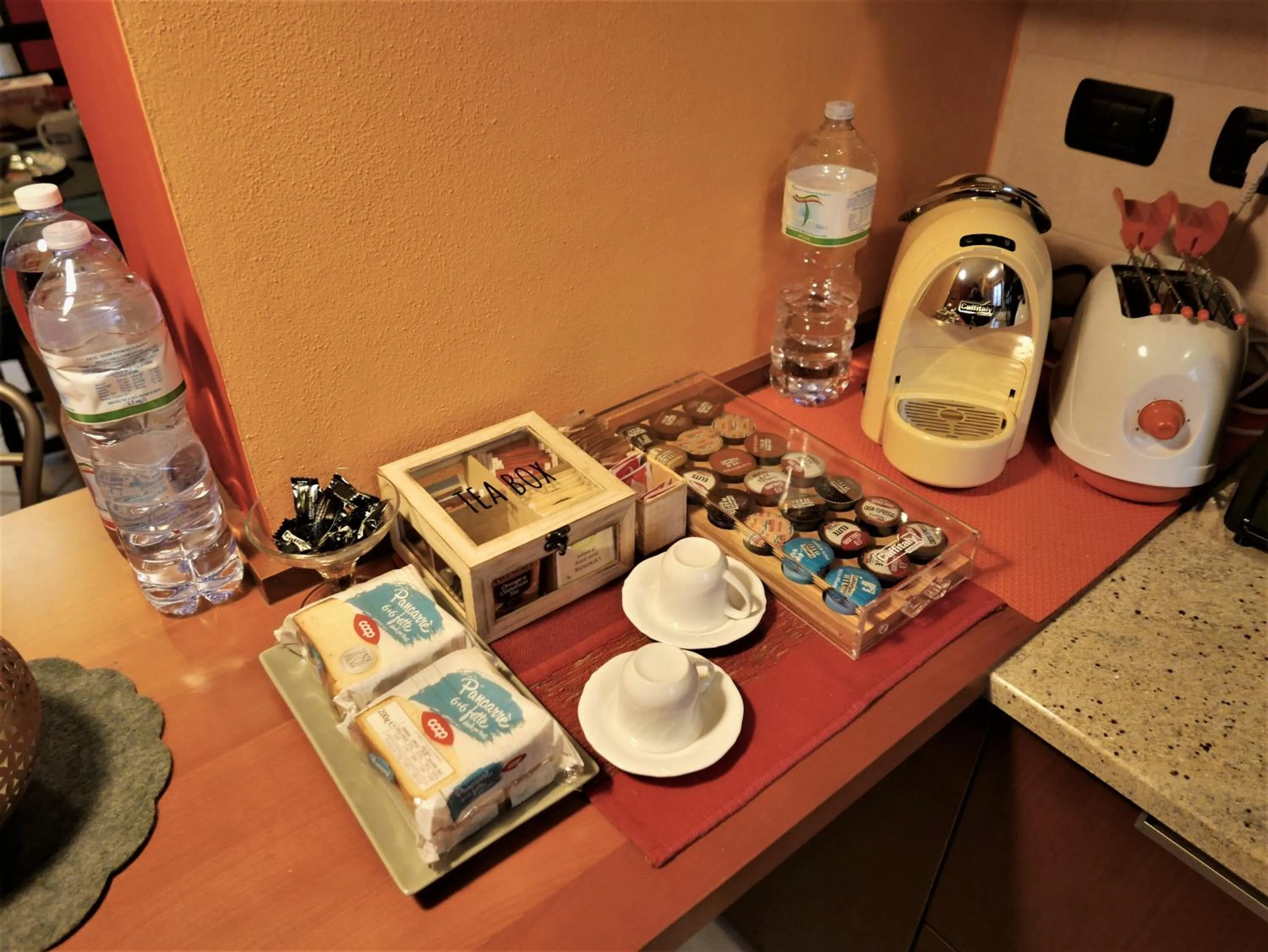 Coffee/tea facilities in La Casetta