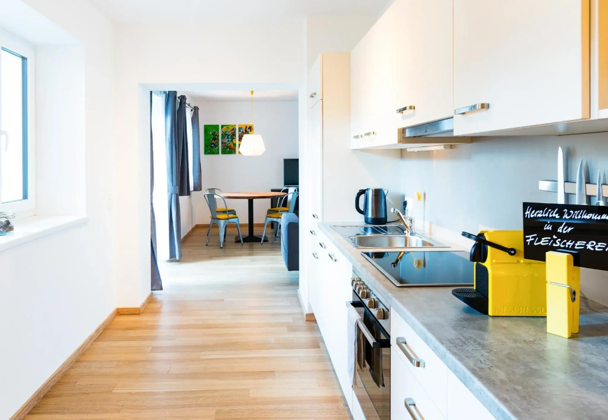 Two-Bedroom Apartment in Fleischerei - Apartments, Cafe & Weinbar Two-Bedroom Apartment in Fleischerei - Apartments, Cafe & Weinbar