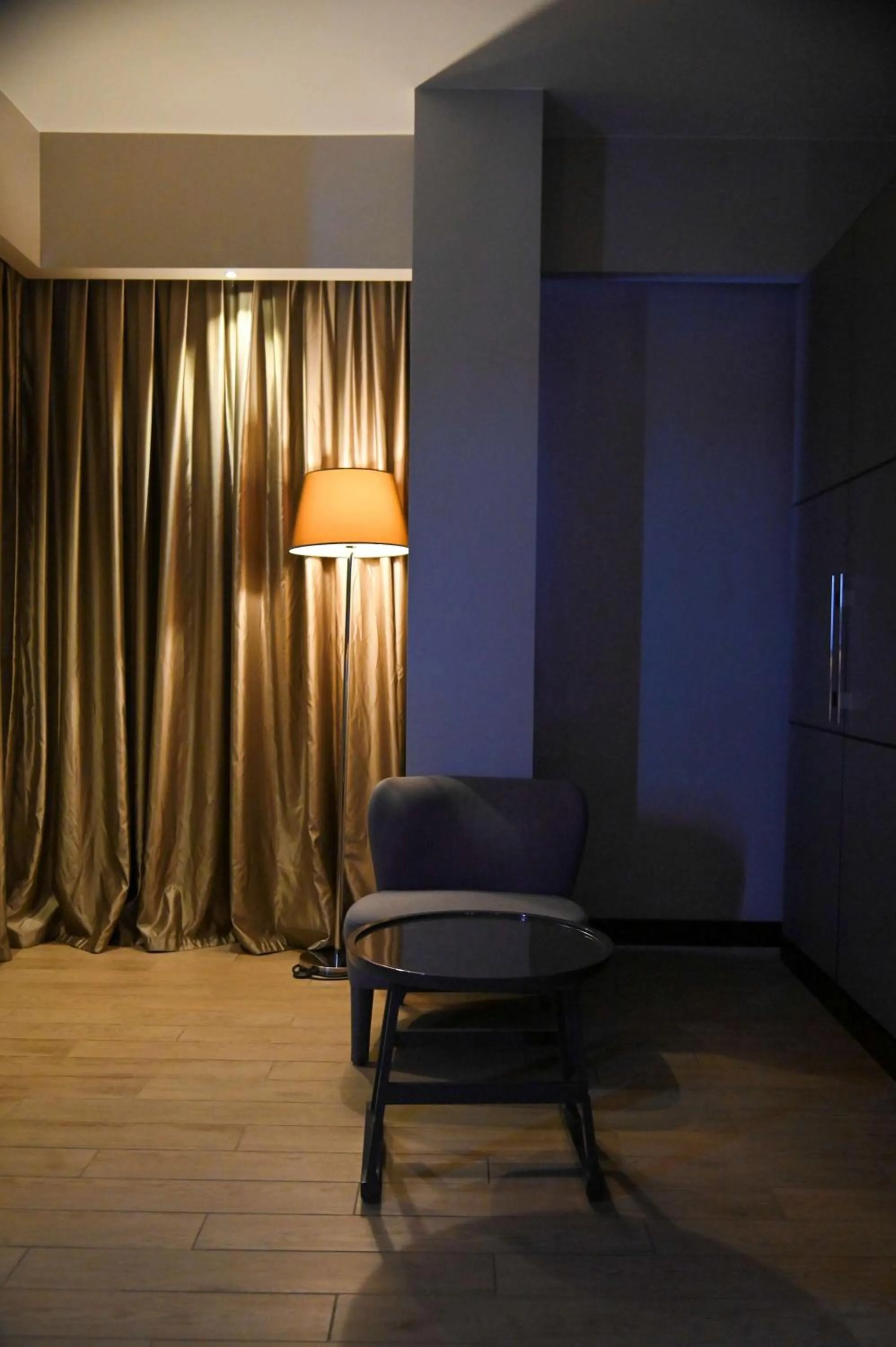 Living room in Radisson Blu Hotel, Abidjan Airport