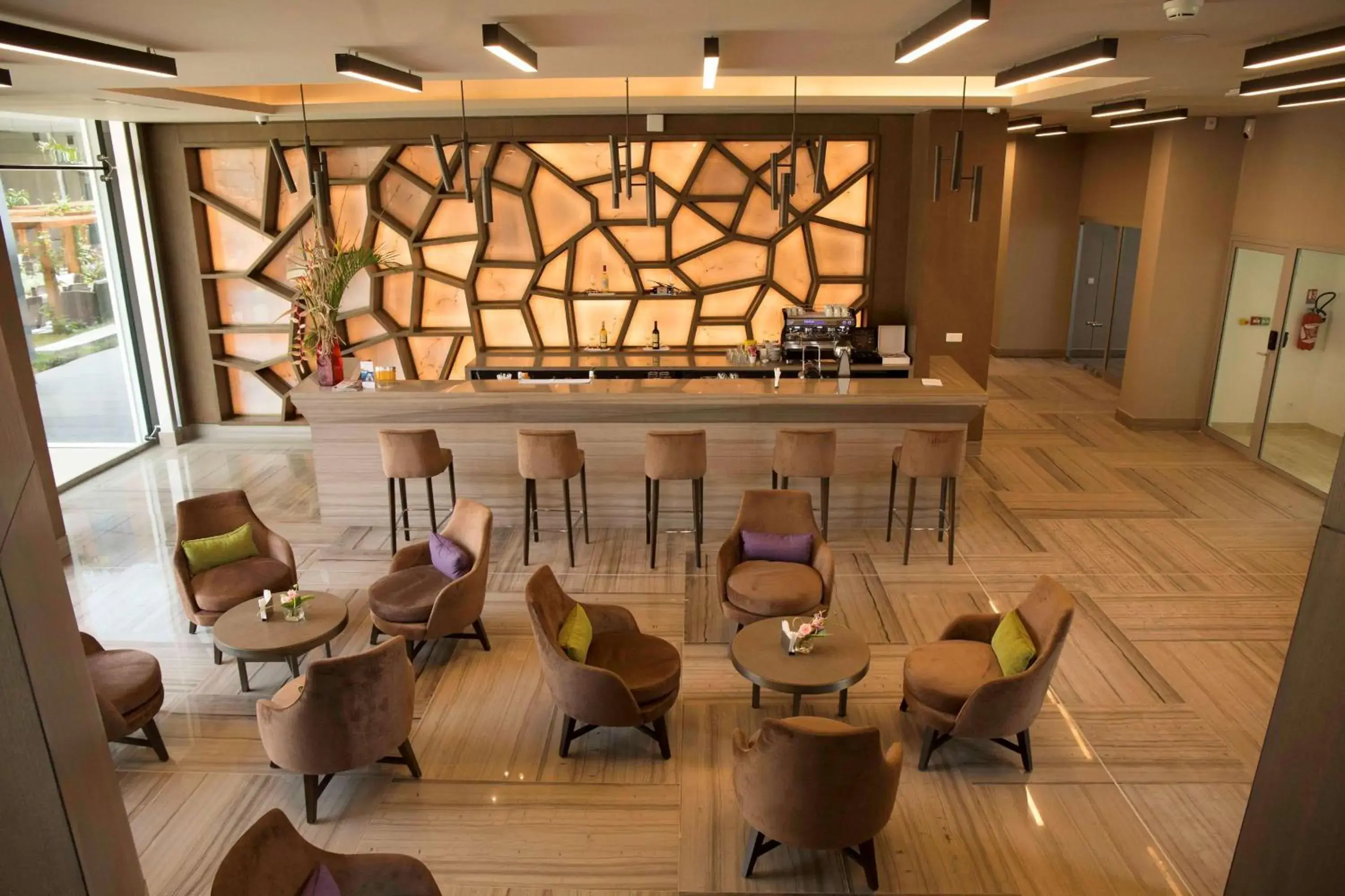 Lounge or bar in Radisson Blu Hotel, Abidjan Airport Lounge or bar in Radisson Blu Hotel, Abidjan Airport