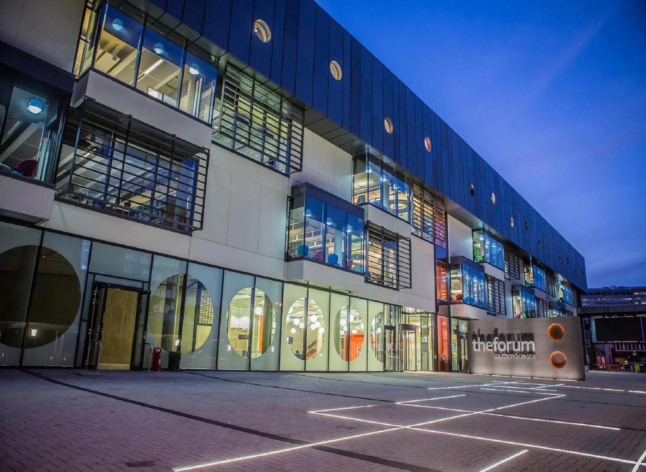 Area and facilities in University of Essex - Southend Campus