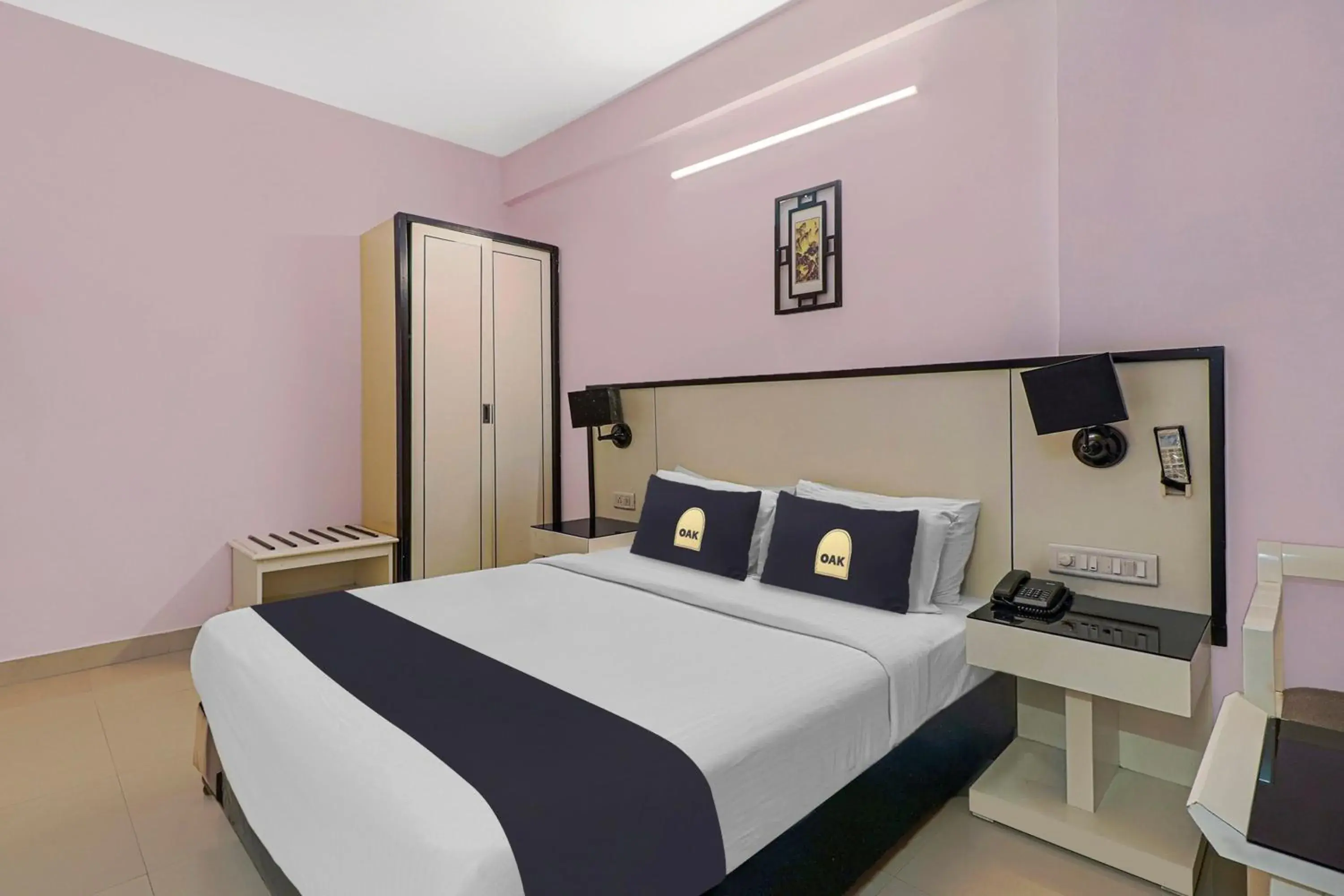 Bedroom, Bed in Collection O 29 Church's Inn Near Cubbon Park Bedroom, Bed in Collection O 29 Church's Inn Near Cubbon Park