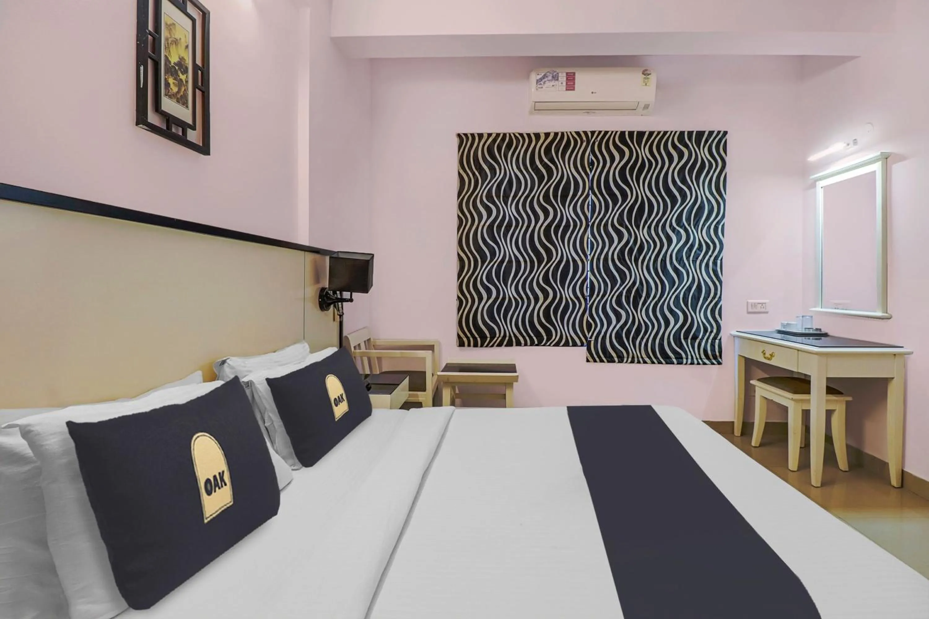 Bedroom, Bed in Collection O 29 Church's Inn Near Cubbon Park