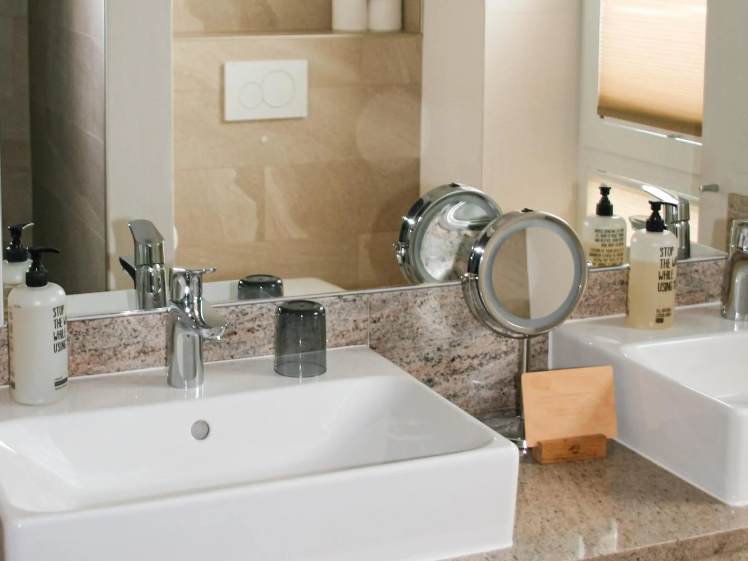 Bathroom in Ostsee-Strandhaus-Holnis