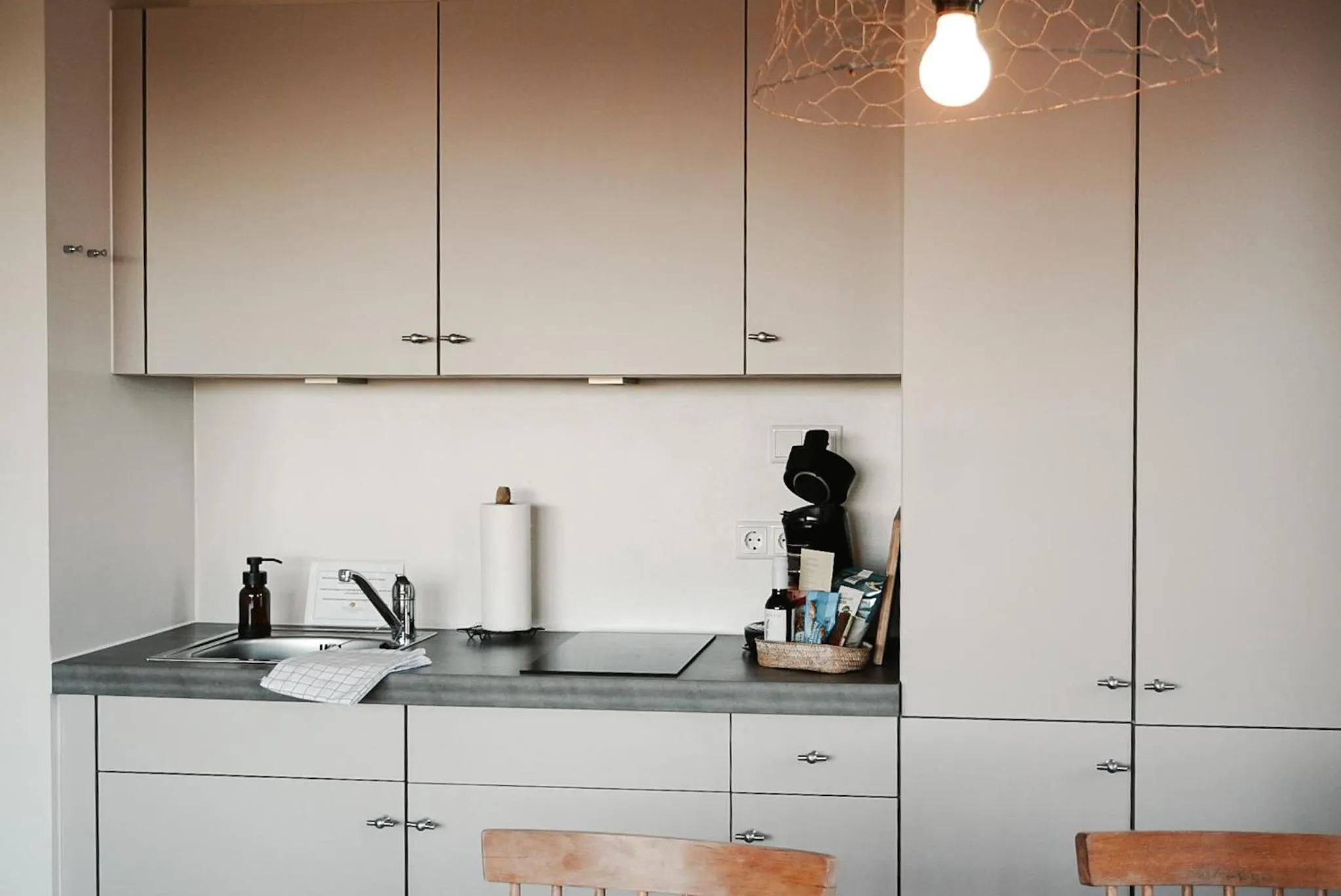 Kitchen or kitchenette in Ostsee-Strandhaus-Holnis