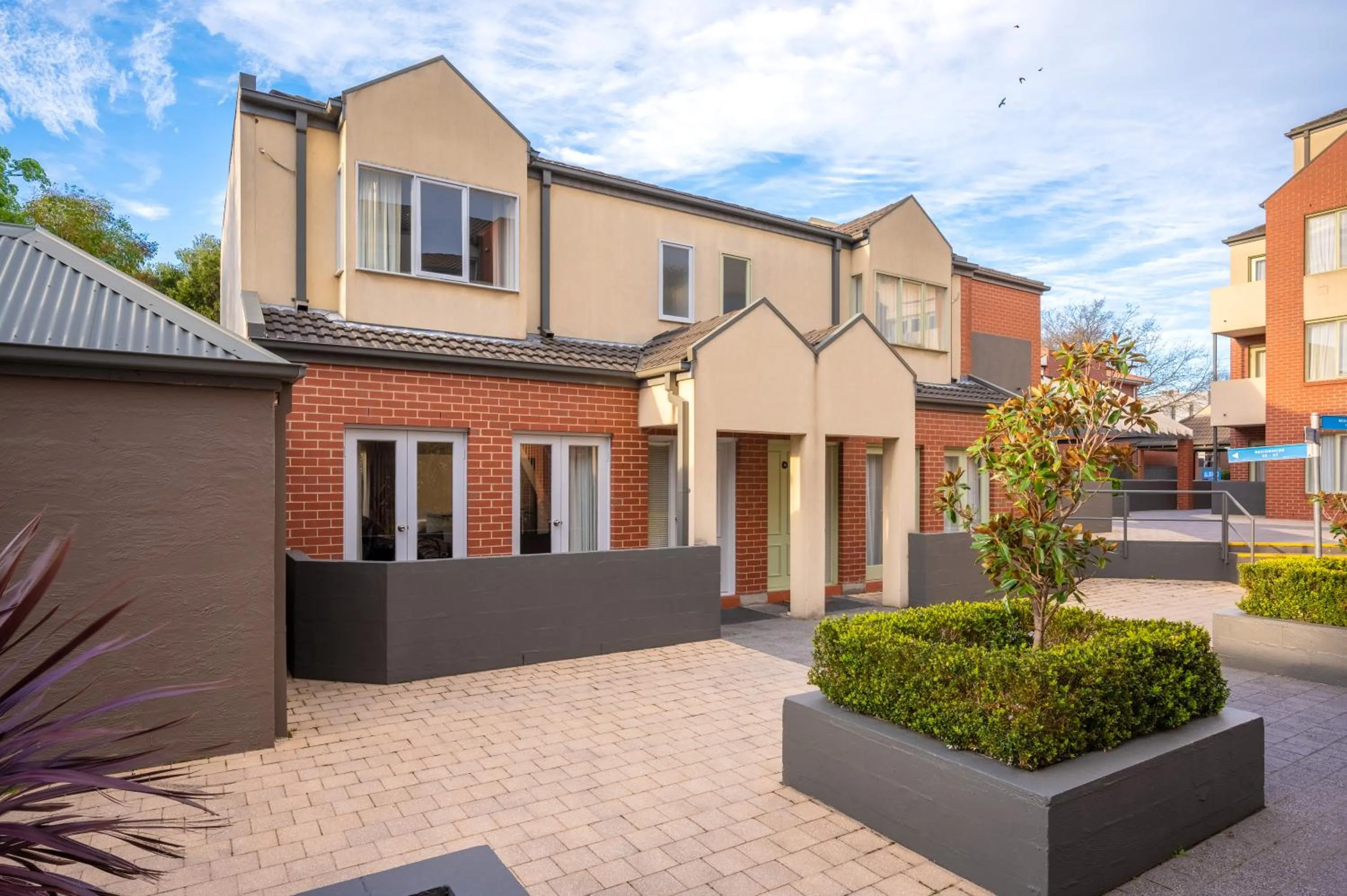 Aligned Corporate Residences Kew