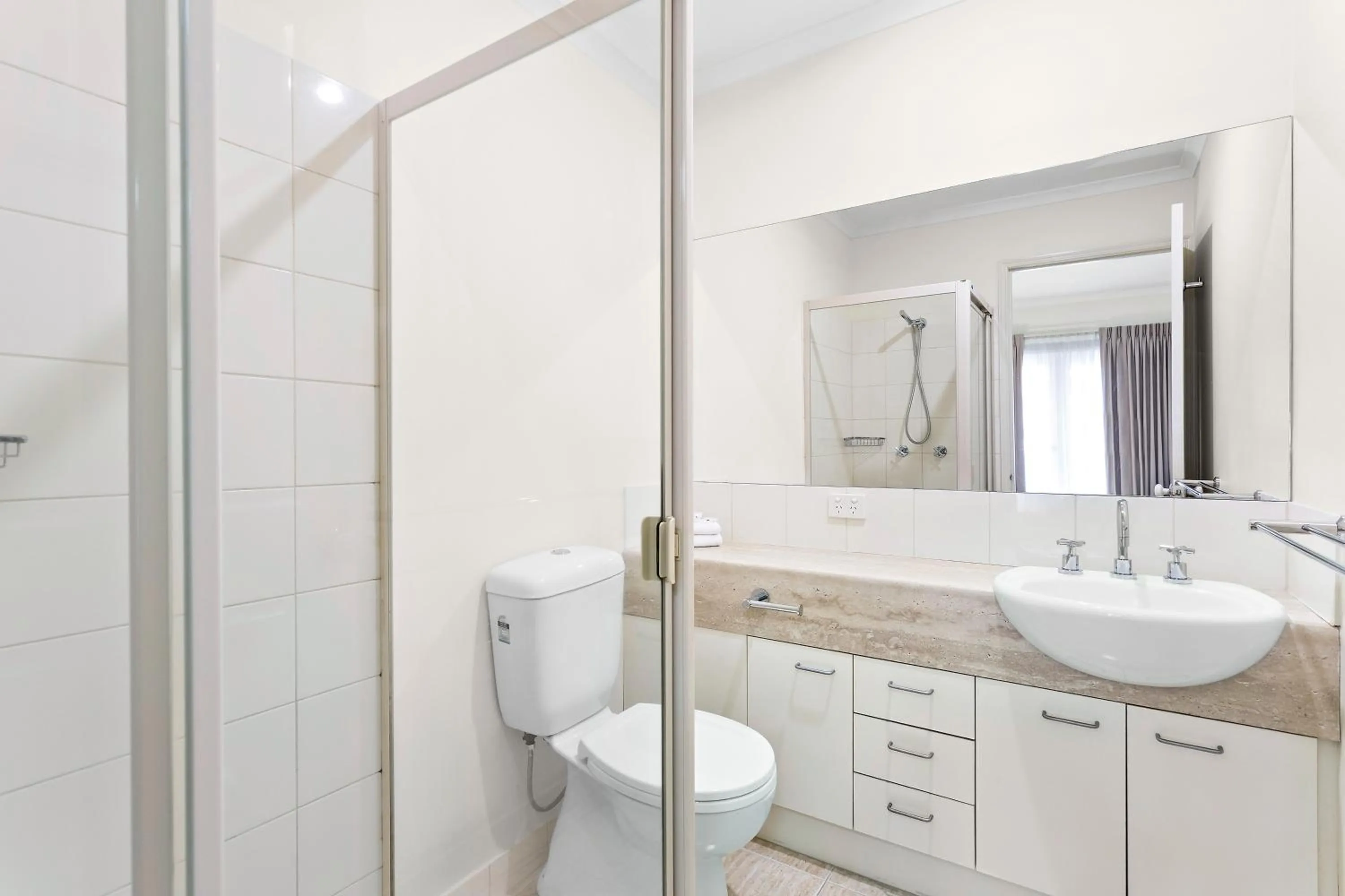 Bathroom in Aligned Corporate Residences Kew