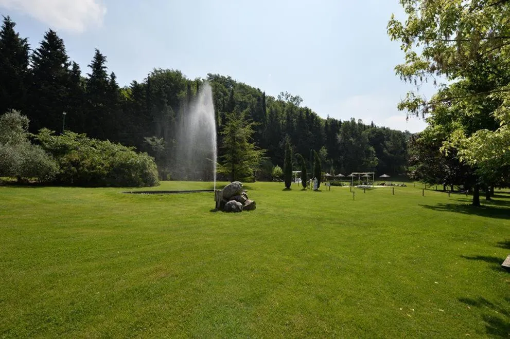 Garden in Resort La Mola