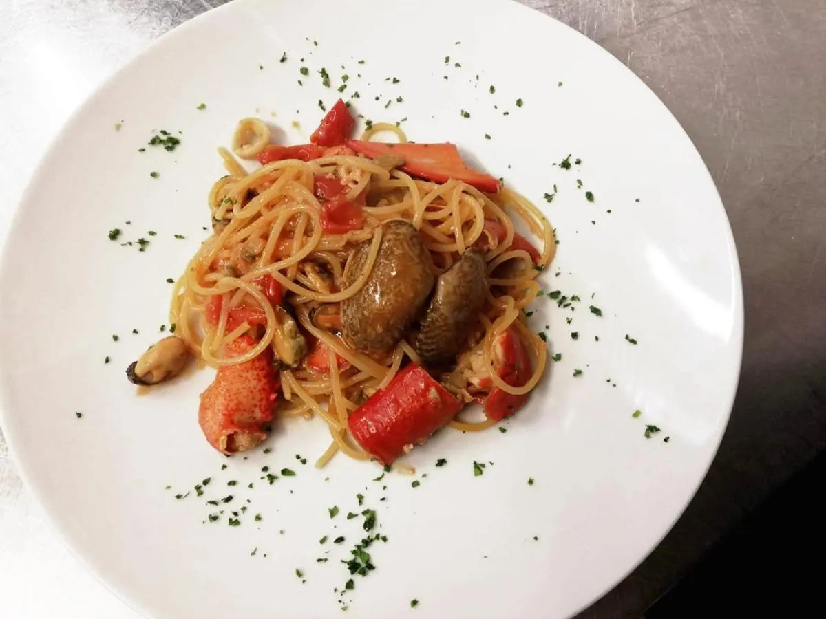 Food and drinks in Resort La Mola