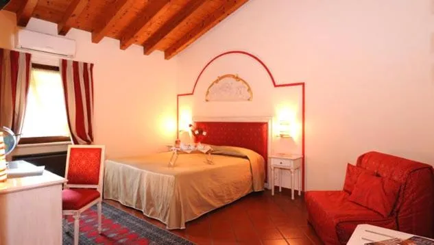 Bed in Resort La Mola