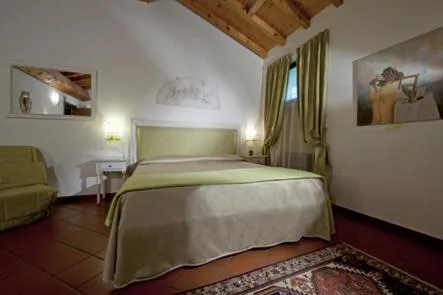 Photo of the whole room, Bed in Resort La Mola