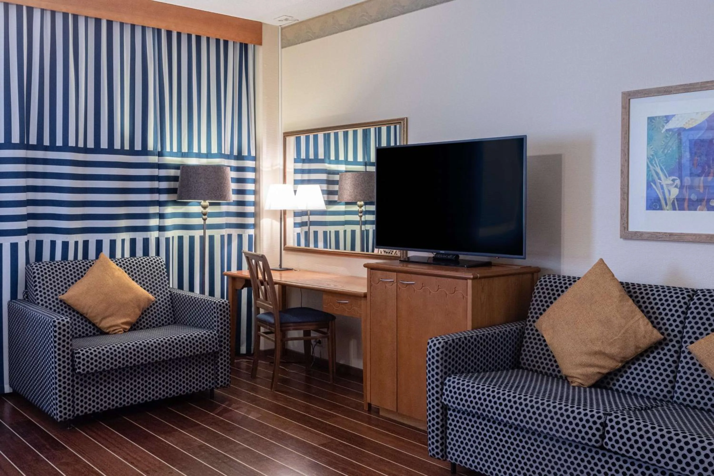 Bedroom in Scandic Eden Nokia