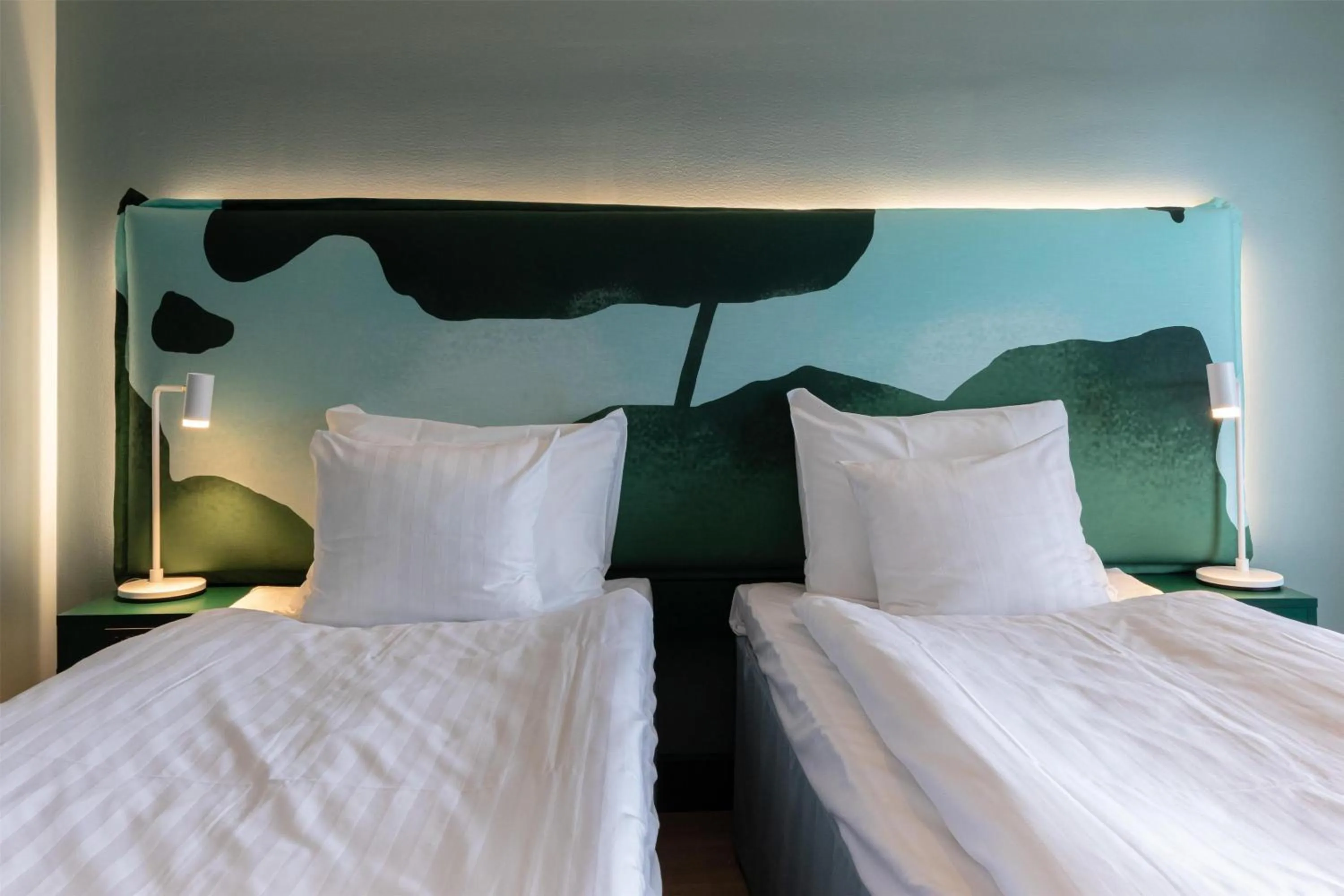 Bedroom, Bed in Scandic Eden Nokia