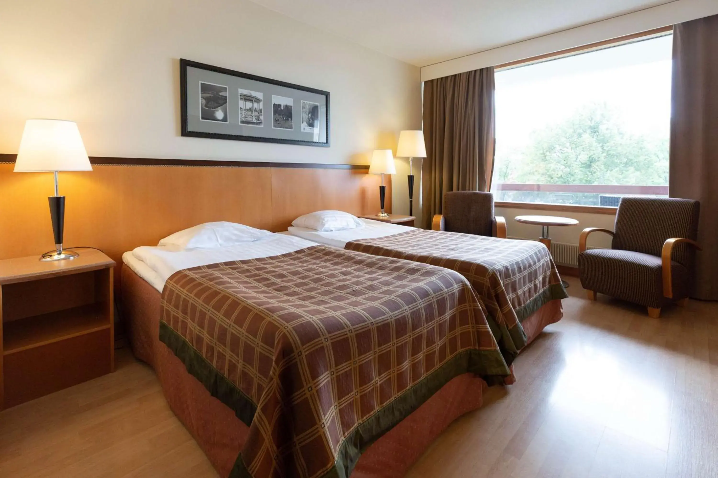 Bedroom, Bed in Scandic Aulanko Bedroom, Bed in Scandic Aulanko