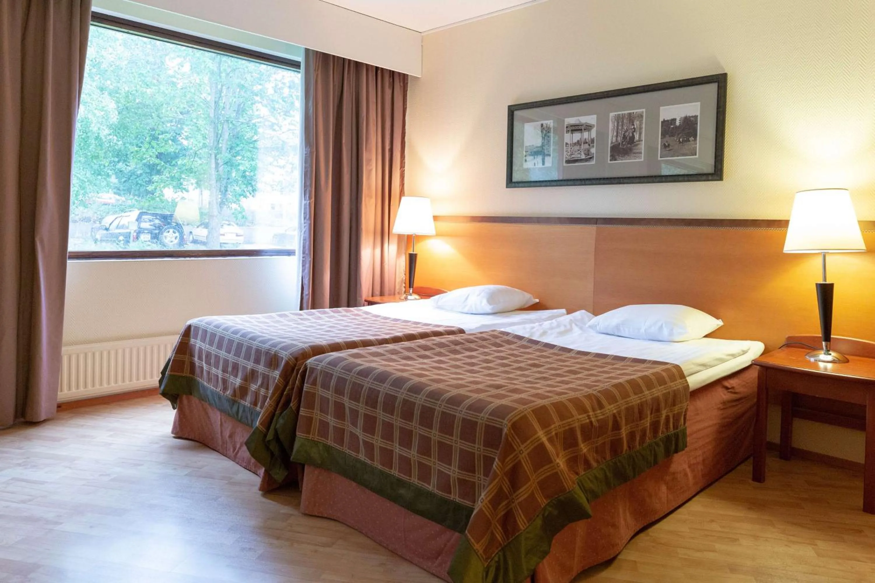 Bedroom, Bed in Scandic Aulanko