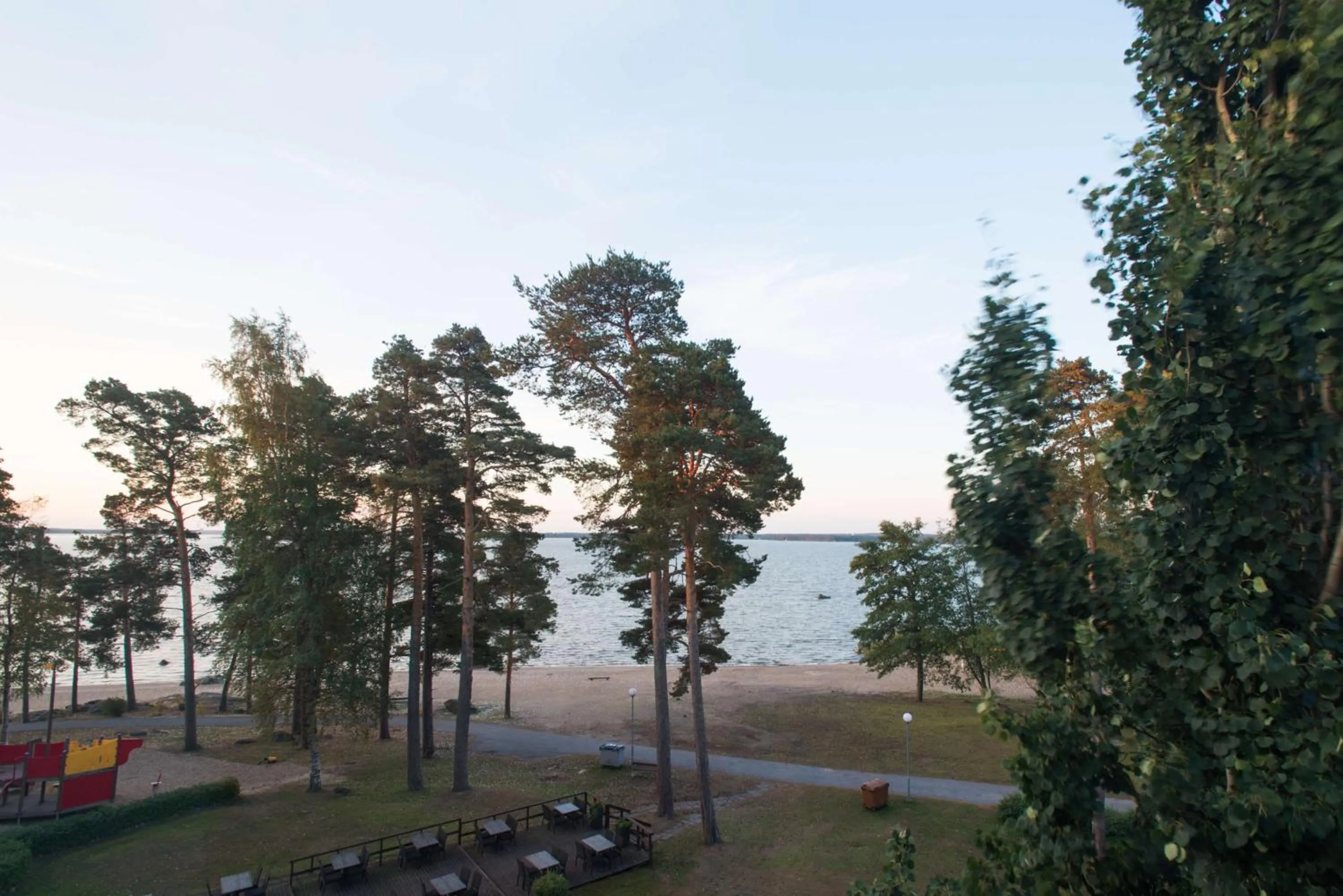 Bedroom in Scandic Waskia