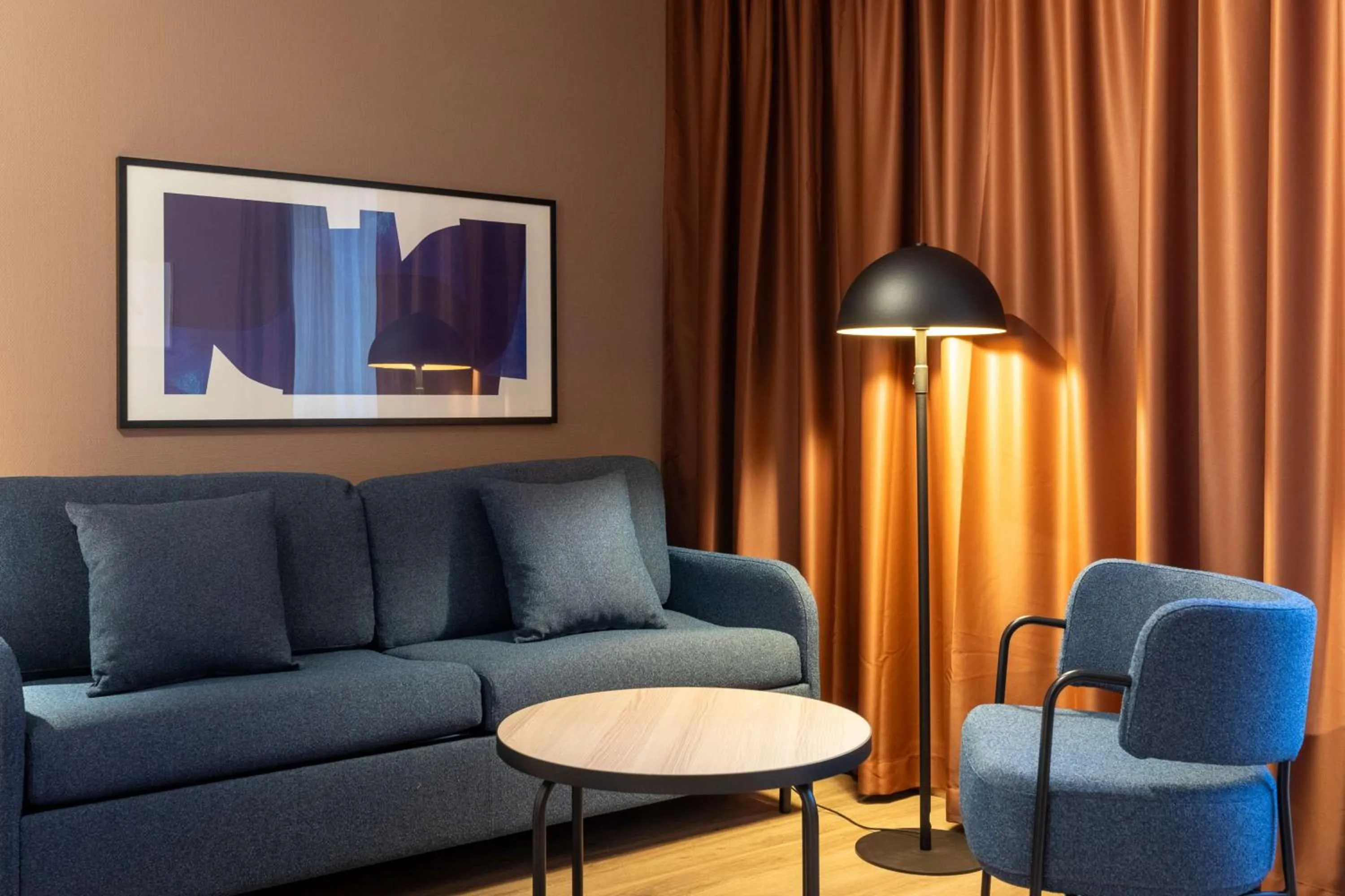 Bedroom in Scandic Waskia