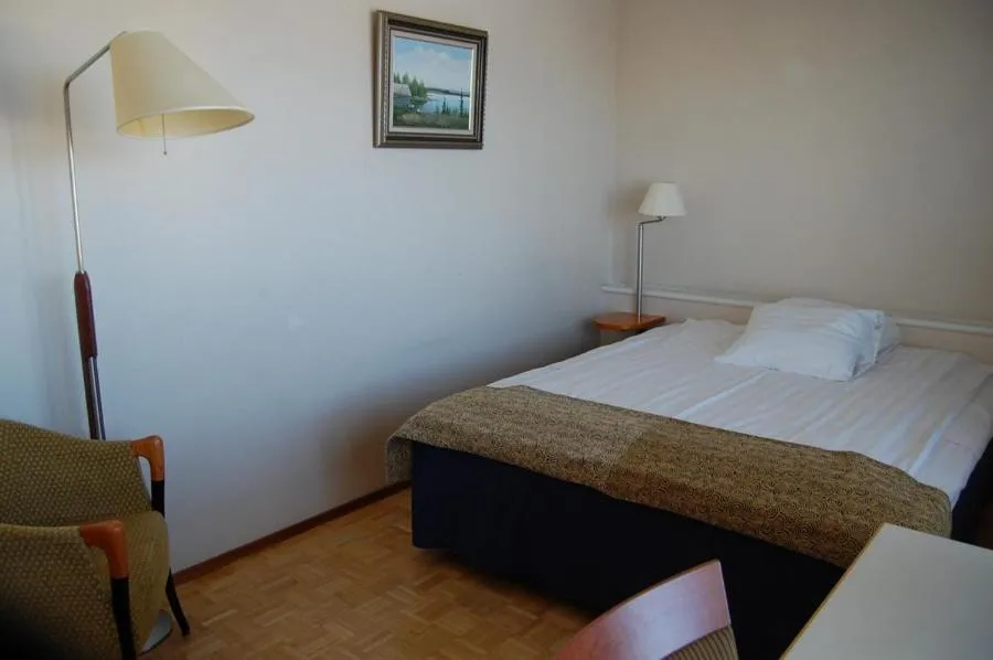 Photo of the whole room, Bed in Hotel Hirvi