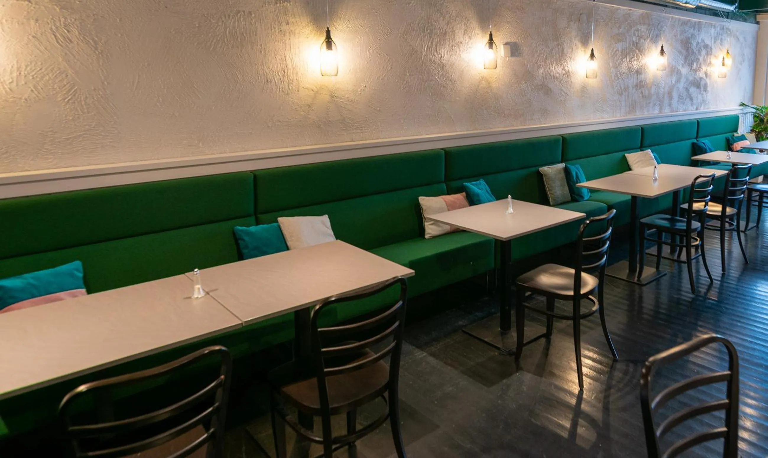 Restaurant/places to eat in Hotel Kivitasku