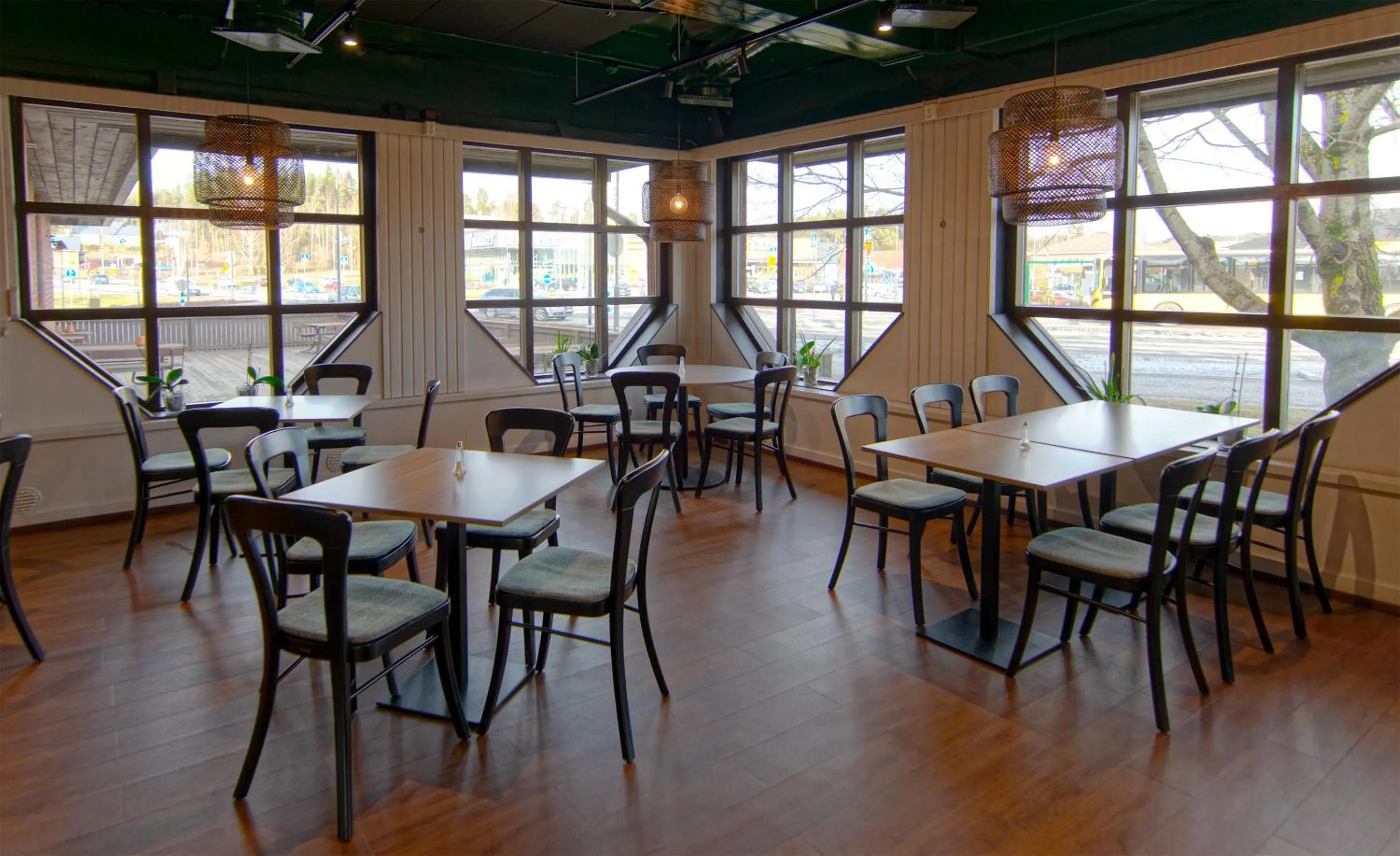 Restaurant/places to eat in Hotel Kivitasku