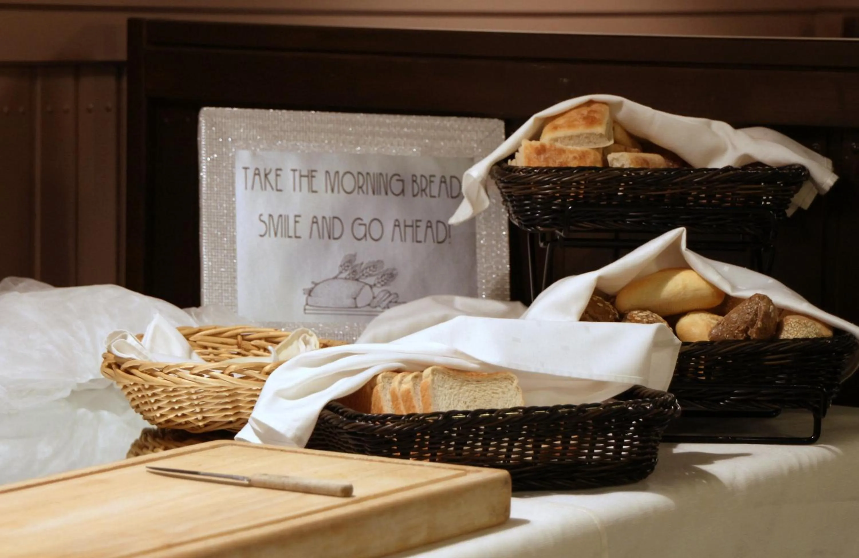 Buffet breakfast, Bed in Hotel Kivitasku