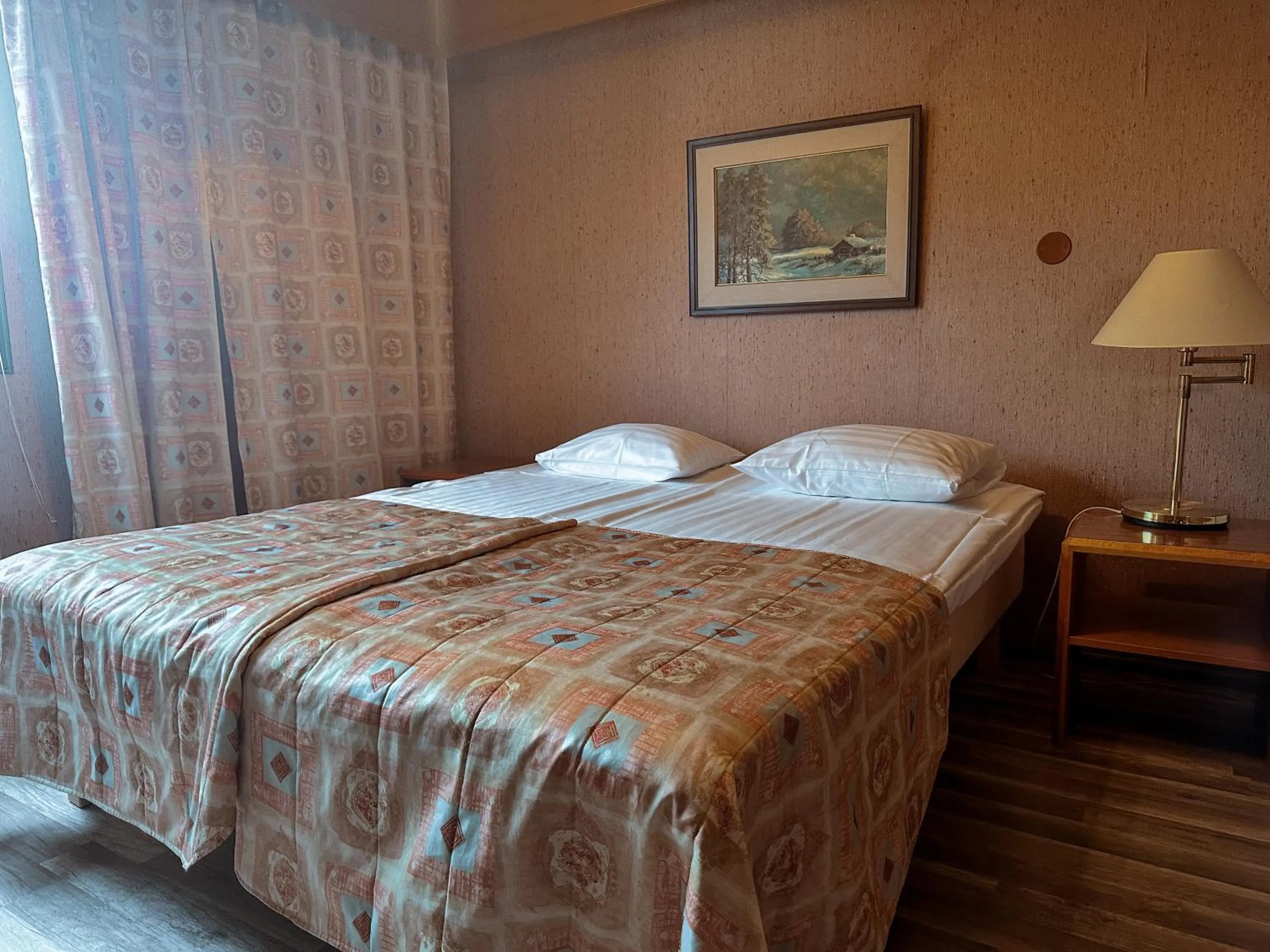 Bed in Hotel Sommelo