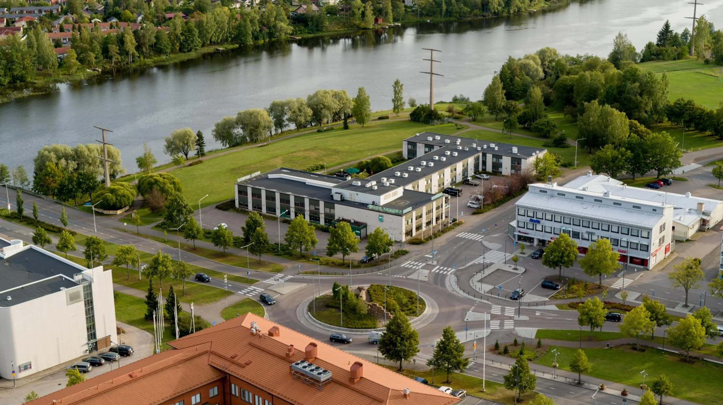 Property building in Hotel Sommelo