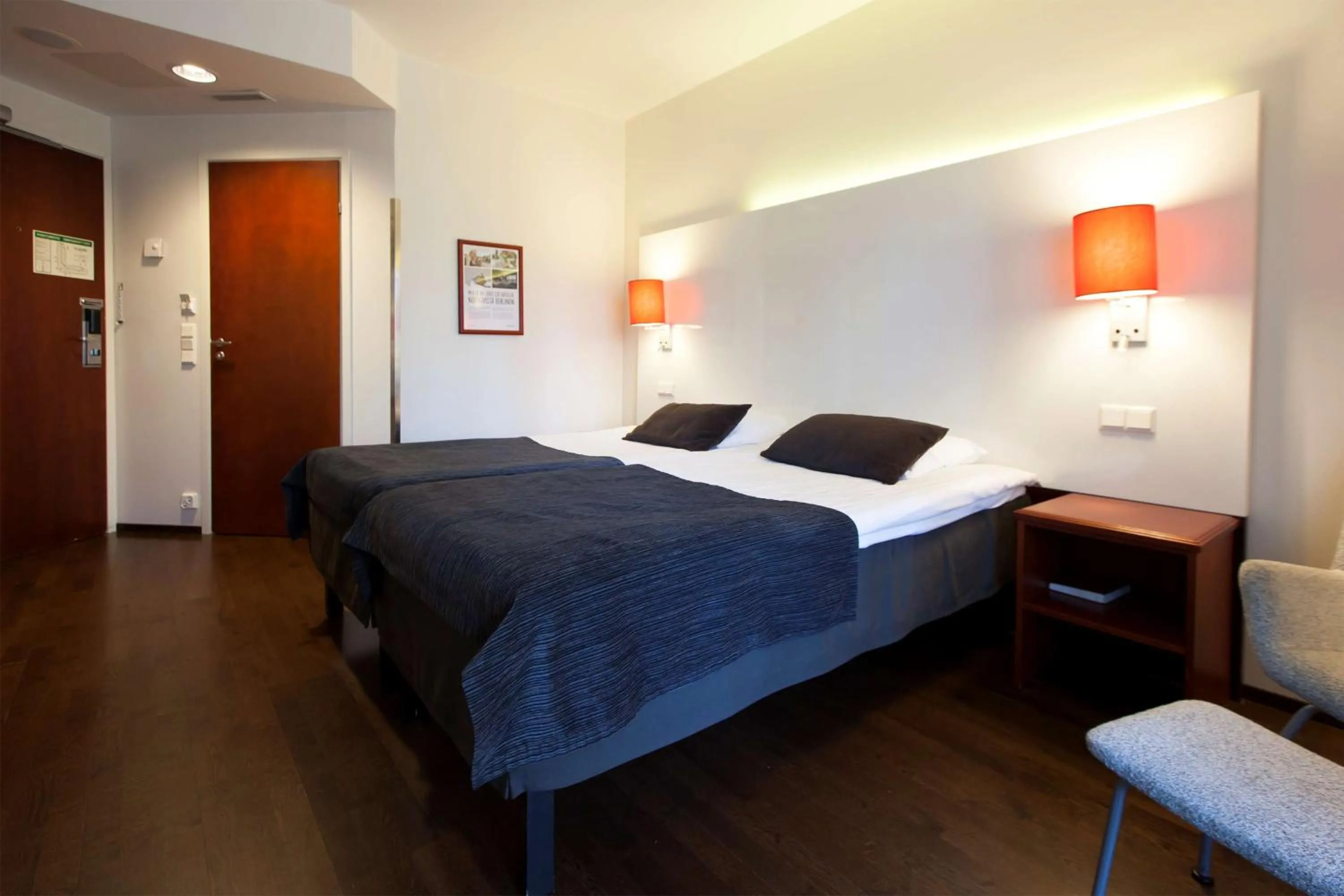 Bedroom, Bed in Scandic Patria