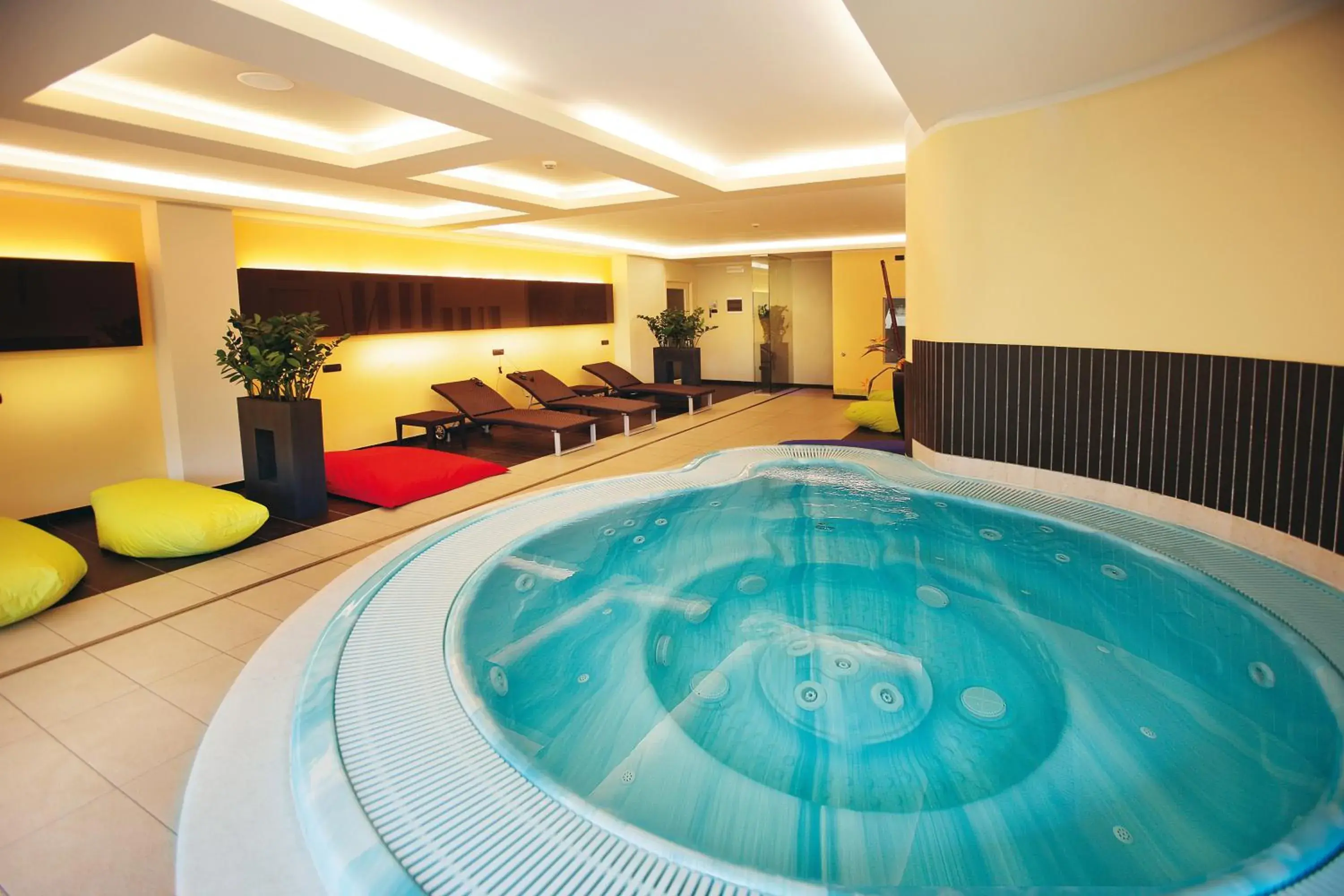 Spa and wellness centre/facilities, Swimming Pool in Wellness Hotel Casa Barca (Adult Only)