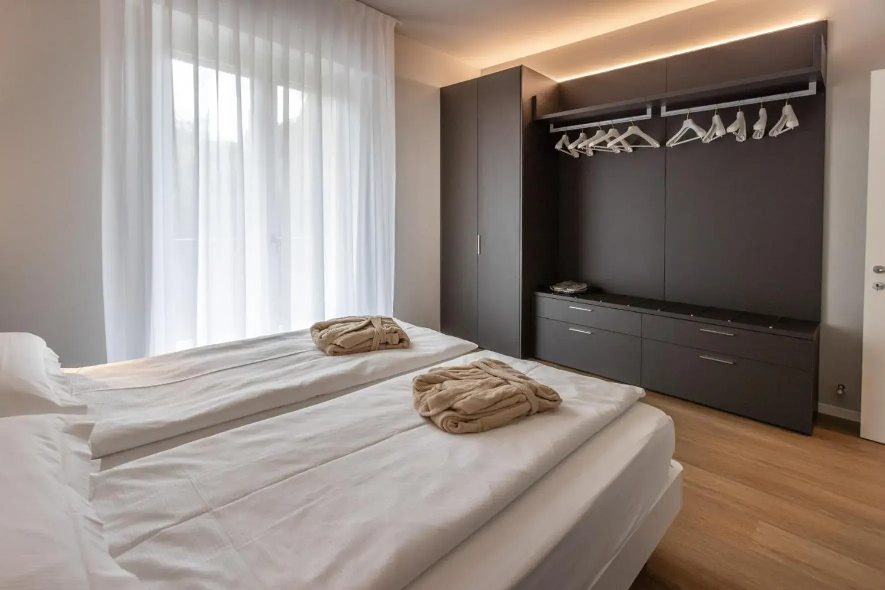 Photo of the whole room, Bed in Wellness Hotel Casa Barca (Adult Only)