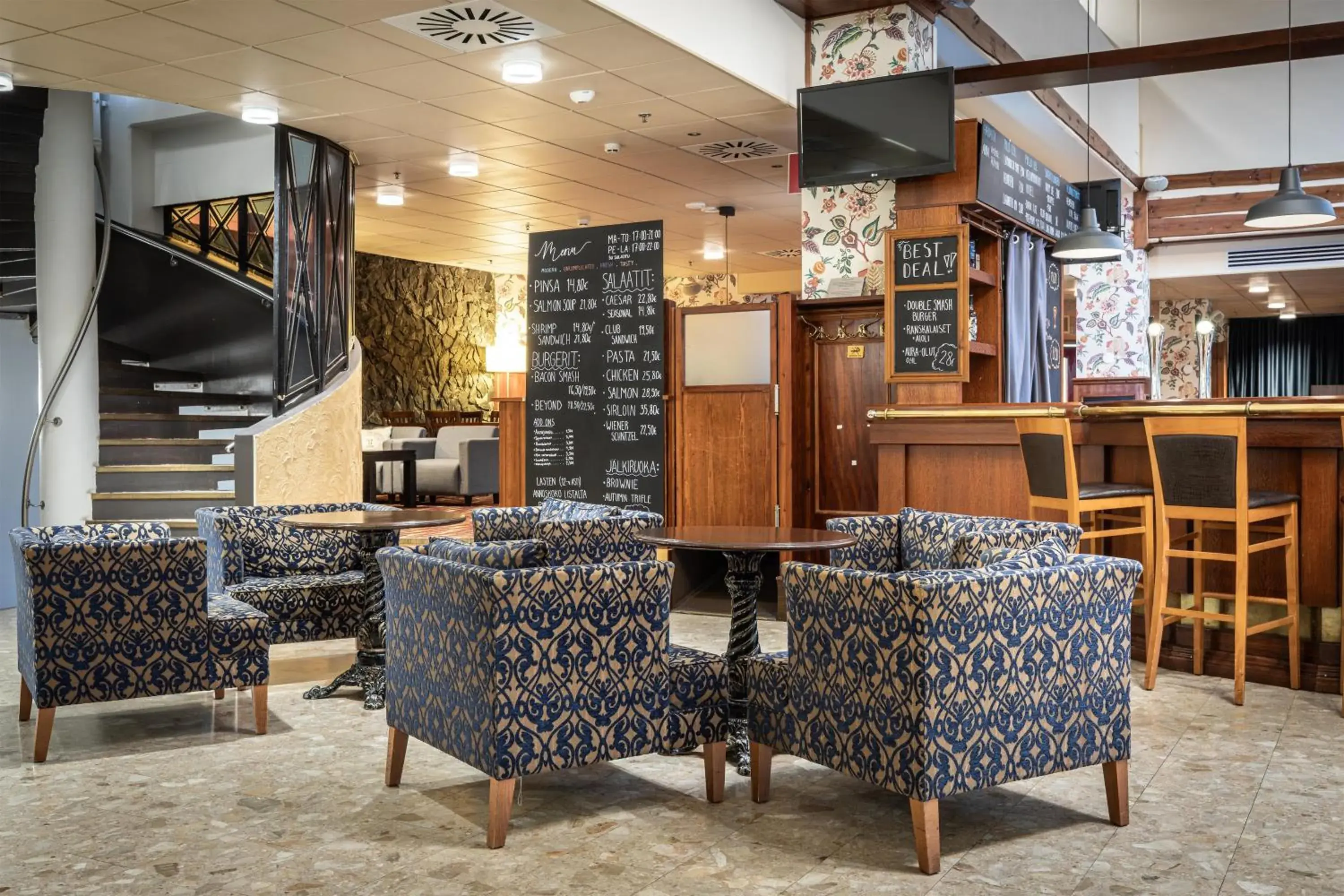 Lounge or bar in Scandic Mikkeli Lounge or bar in Scandic Mikkeli